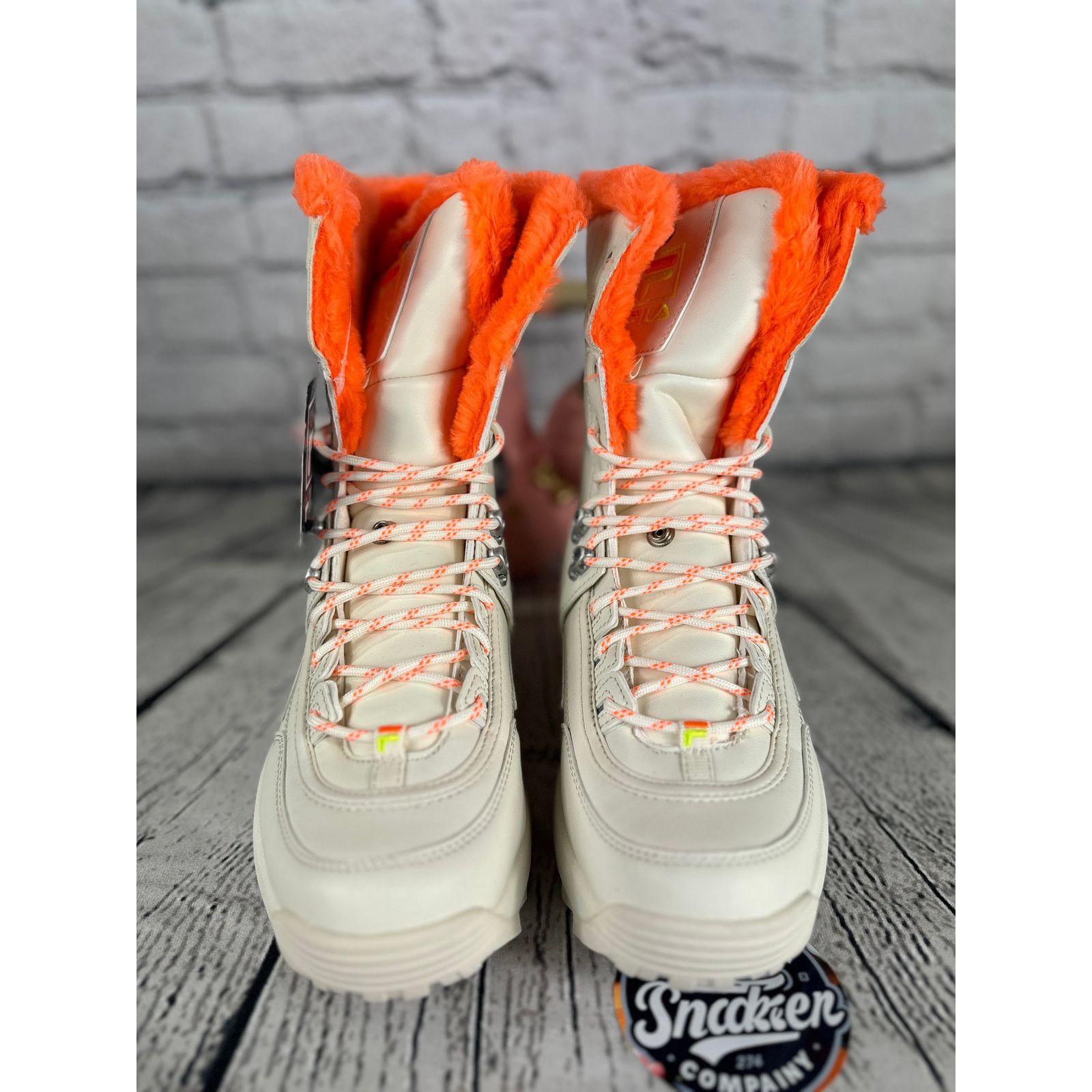 Fila Fila Disruptor Snow Boots Womens 9 Orange Shearling Winter Size US 9 / IT 39 - 2 Thumbnail