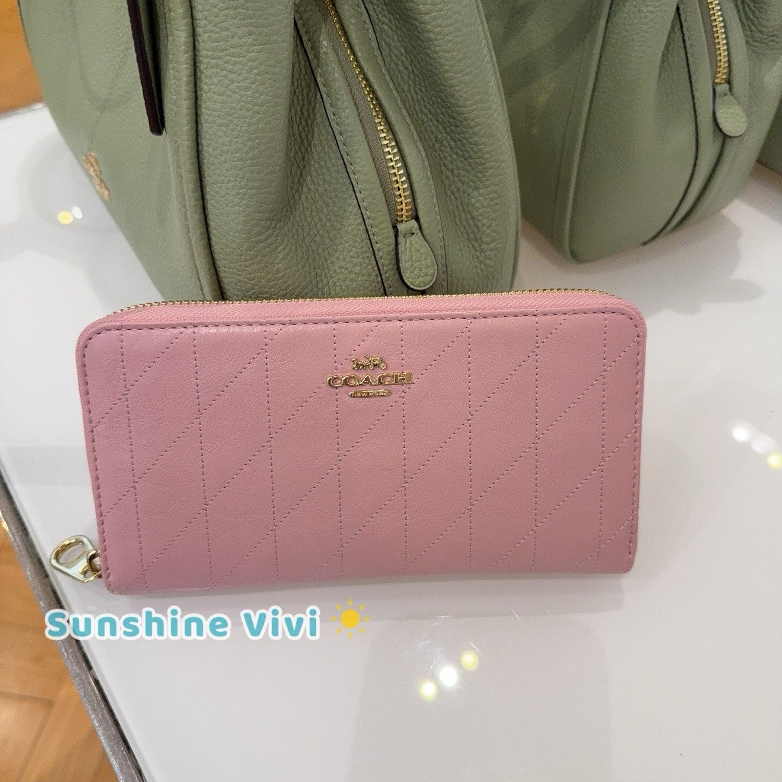 Coach NWT COACH Long Zip Around Wallet Quilting Carnation CEL63 Size ONE SIZE - 1 Thumbnail