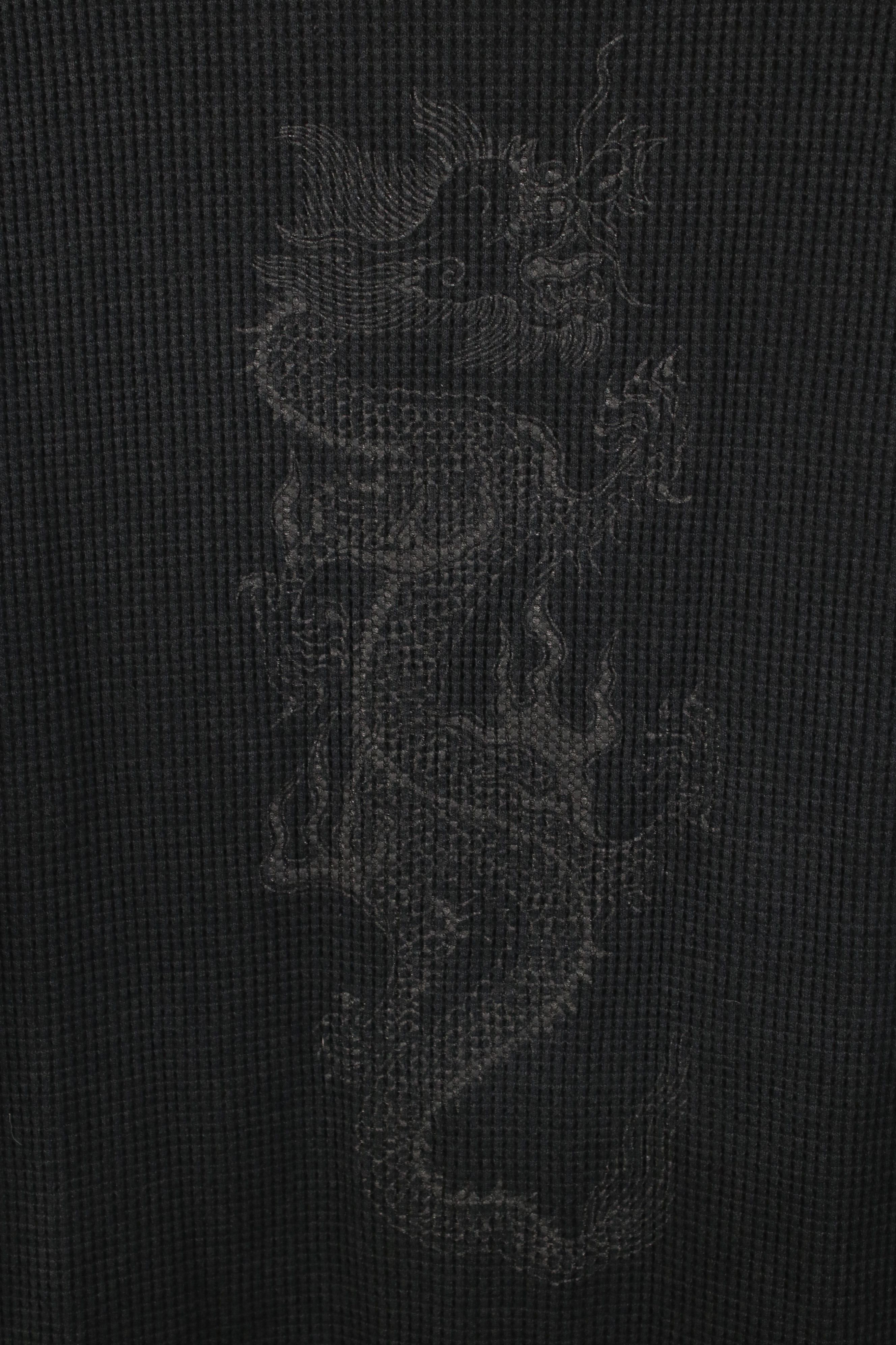 Vintage Vintage 90s Y2K Streetwear Dragon Waffle Knit T-Shirt Size US L / EU 52-54 / 3 - 11 Thumbnail