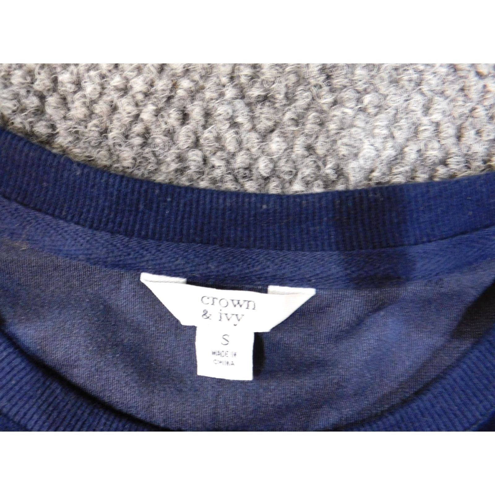 Vintage Crown & Ivy Sweater Pullover Crew Neck Womens S Blue Knit Size S / US 4 / IT 40 - 4 Thumbnail