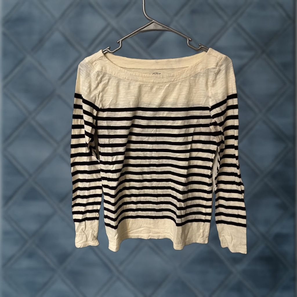 Vintage Ann Taylor Loft Top Women Small Black Striped Long Sleeve T-Shirt Boat Neck Size S / US 4 / IT 40 - 1 Thumbnail