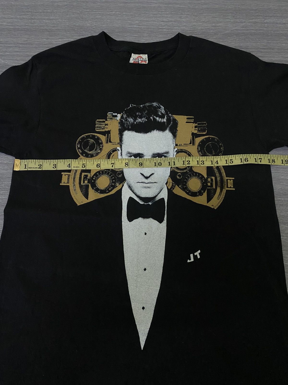Justin × Rap Tees × Vintage Justin Timberlake Tour Photo Tee Size US S / EU 44-46 / 1 - 8 Thumbnail