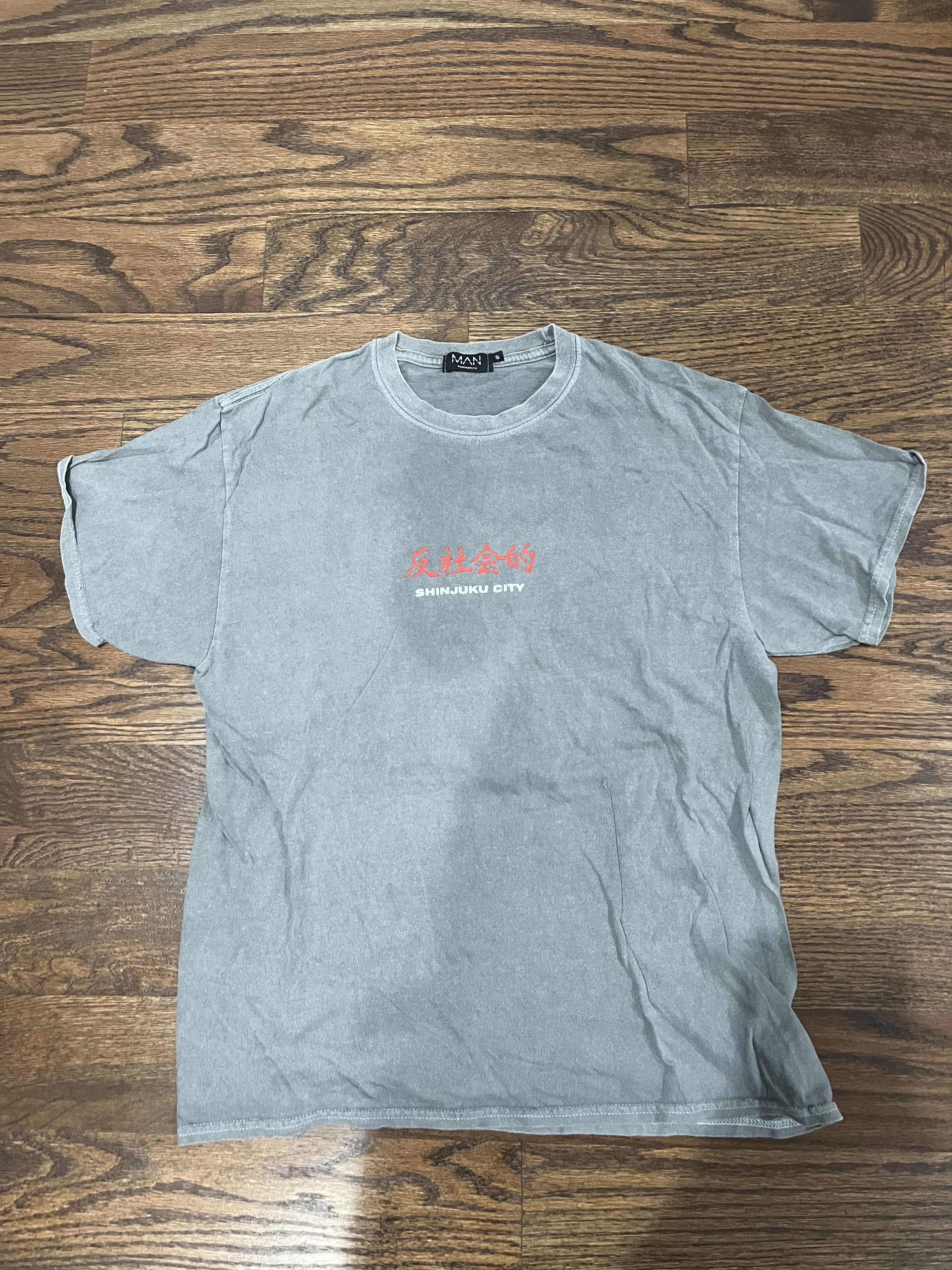 Boohoo × Vintage Shinjuku City Vintage Tee Size US S / EU 44-46 / 1 - 2 Thumbnail