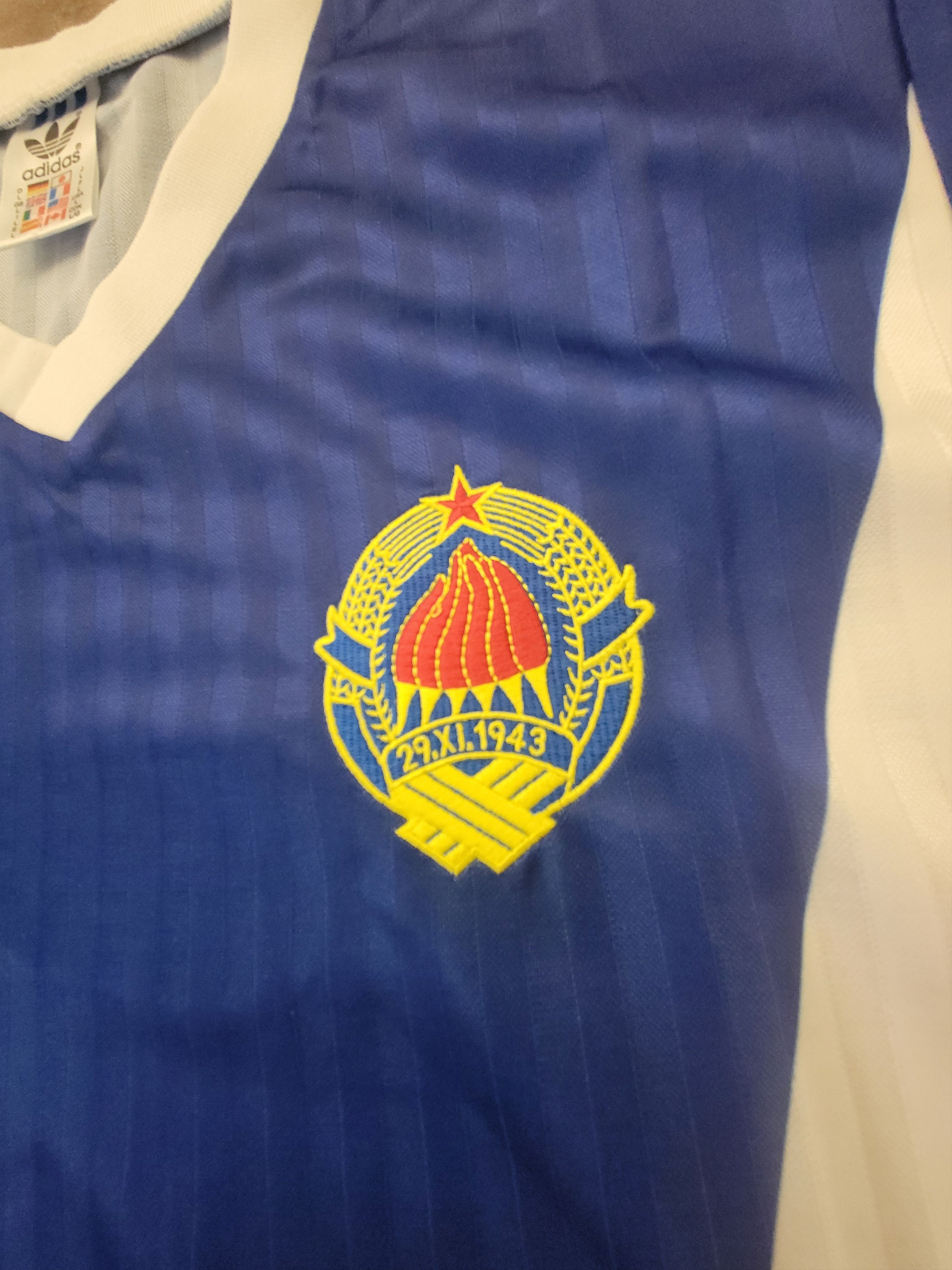 Other Yugoslavia 1990 Vintage Soccer Jersey Trikot Size US L / EU 52-54 / 3 - 4 Thumbnail