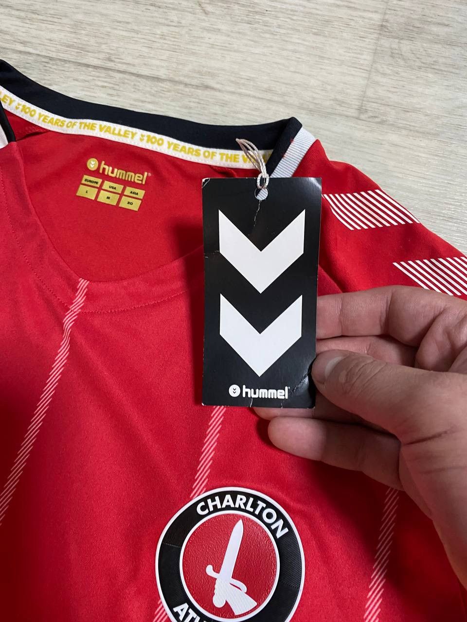 Hummel Hummel Charlton Athletic FC soccer jersey tee Size US L / EU 52-54 / 3 - 5 Thumbnail