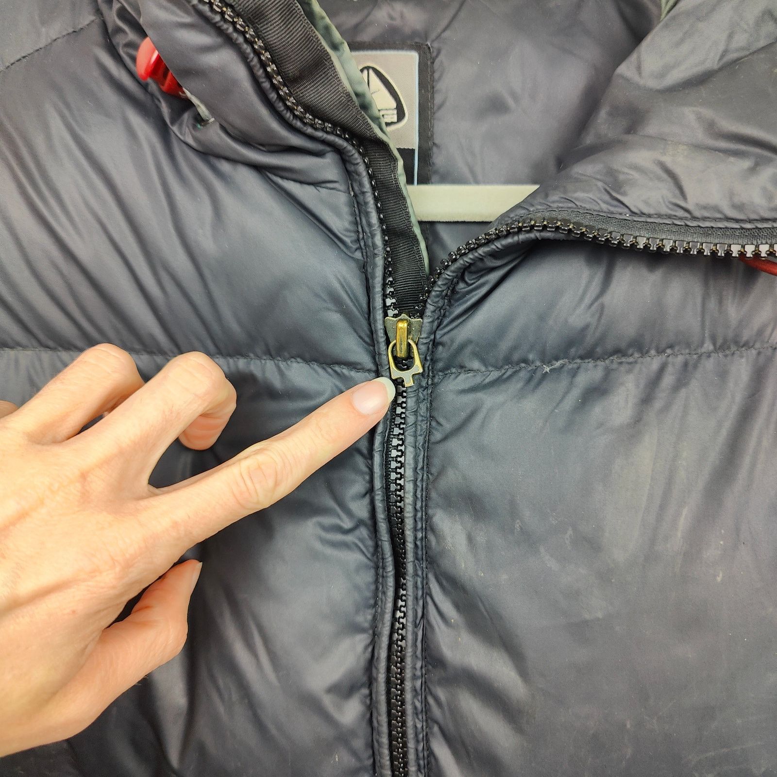 Nike Vintage Y2K Nike ACG Down Puffer Vest Womens Small Blue Size S / US 4 / IT 40 - 9 Thumbnail