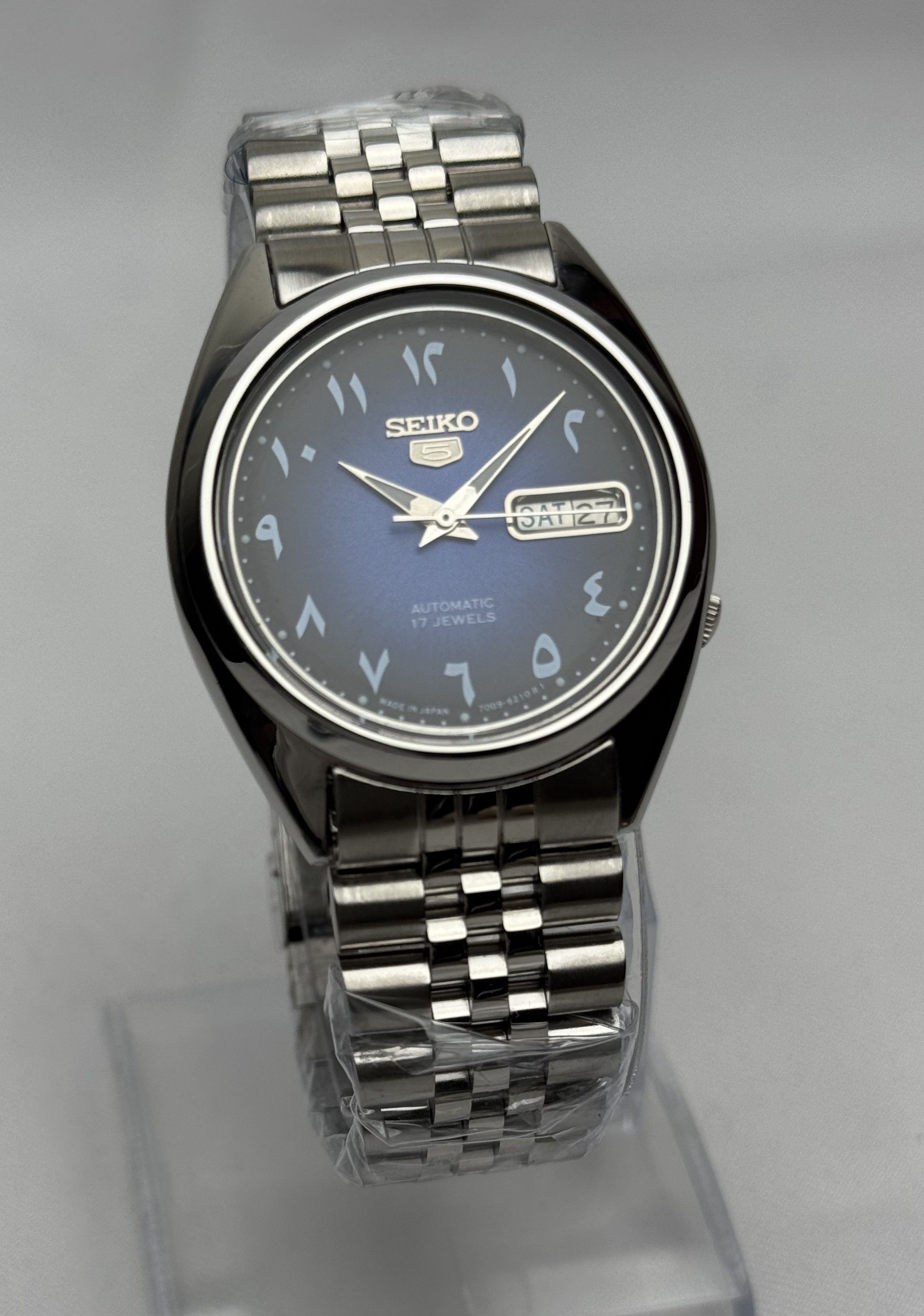 Seiko Seiko 5 Automatic Arabic Dial Wrist Watch Day/Date Japan Size 36 - 4 Thumbnail