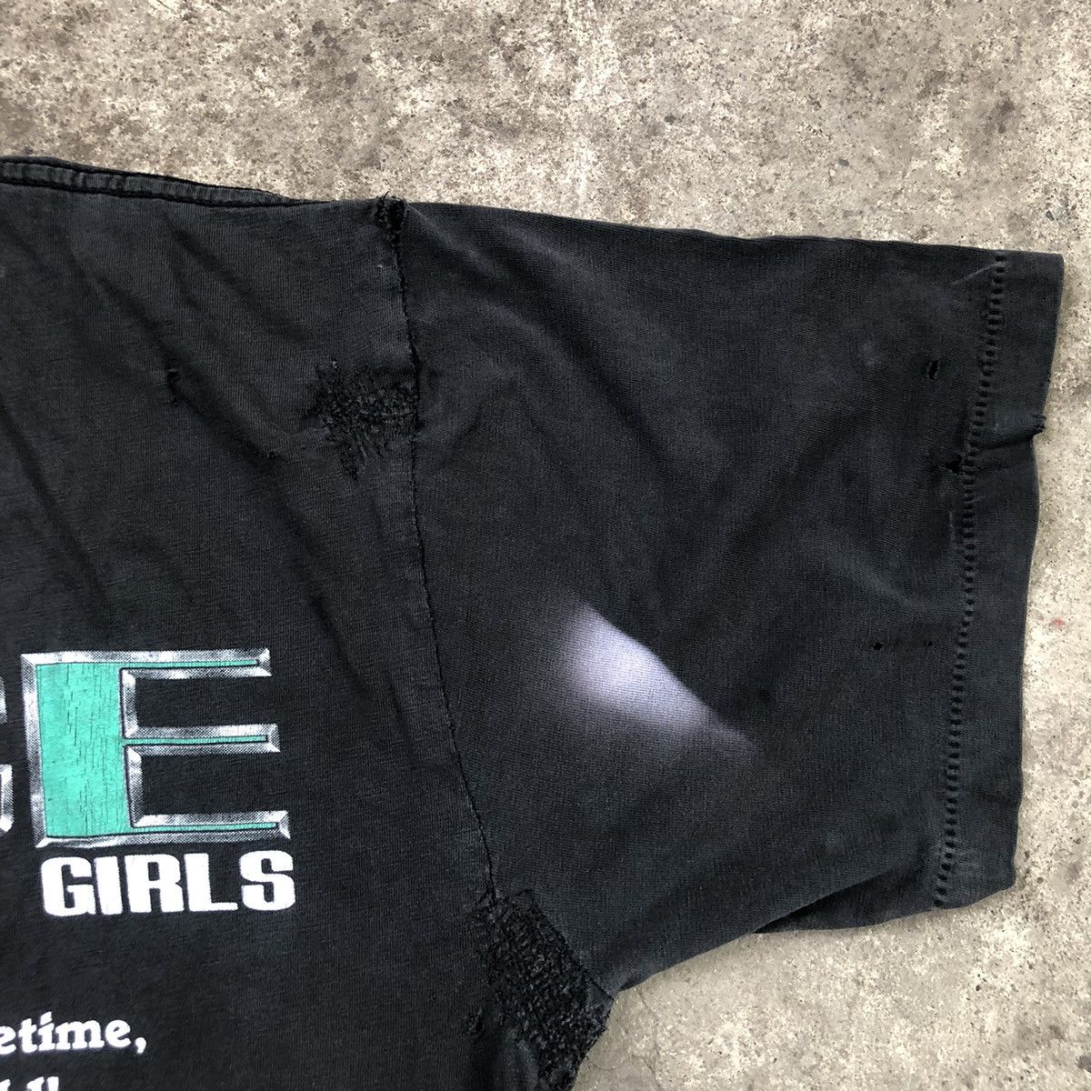Vintage 1998 SPICE GIRLS TEE Size US L / EU 52-54 / 3 - 9 Thumbnail