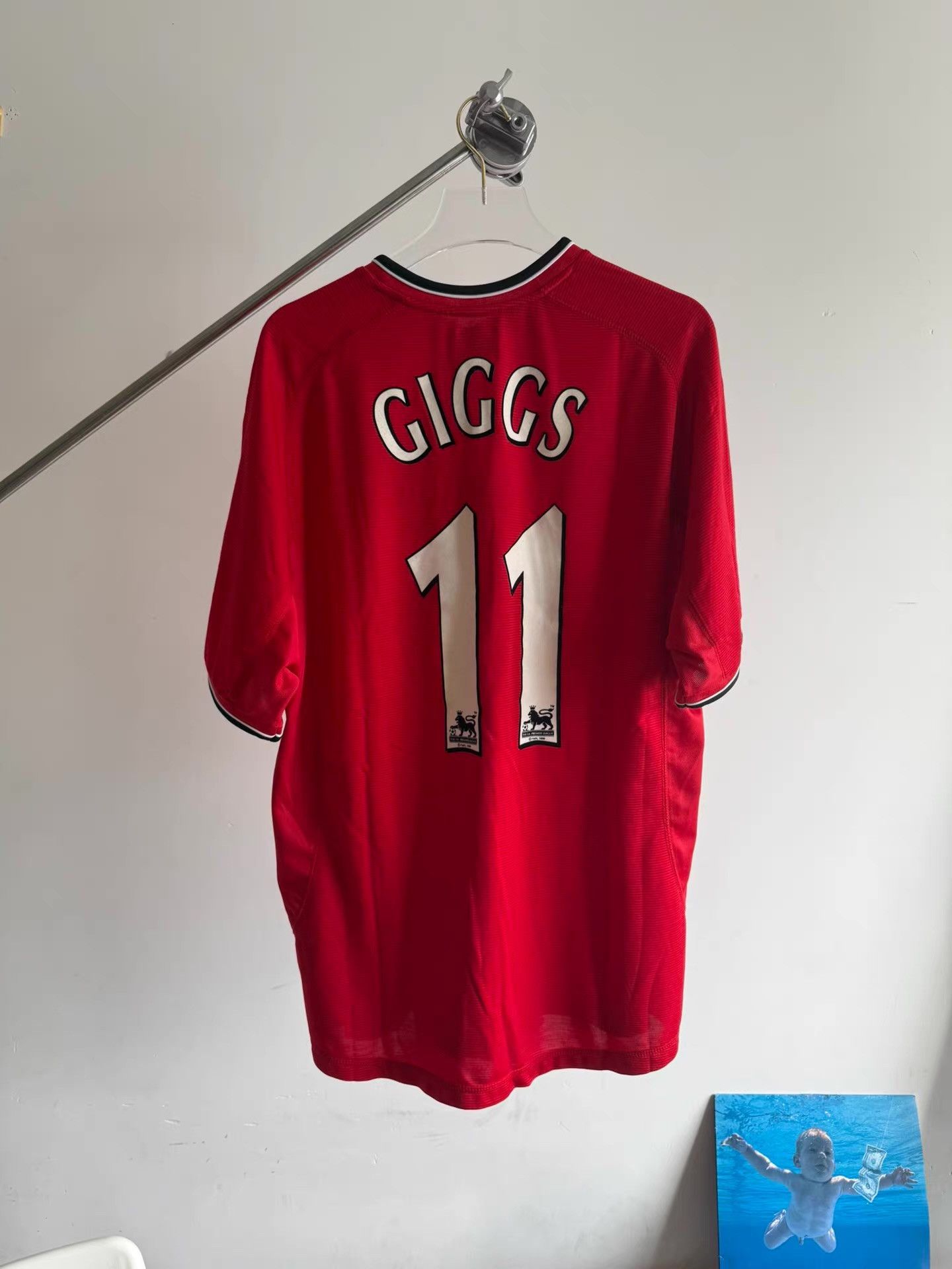 Umbro Umbro Manchester United 00/02 Season Giggs Jersey Q17 Size US XL / EU 56 / 4 - 1 Thumbnail