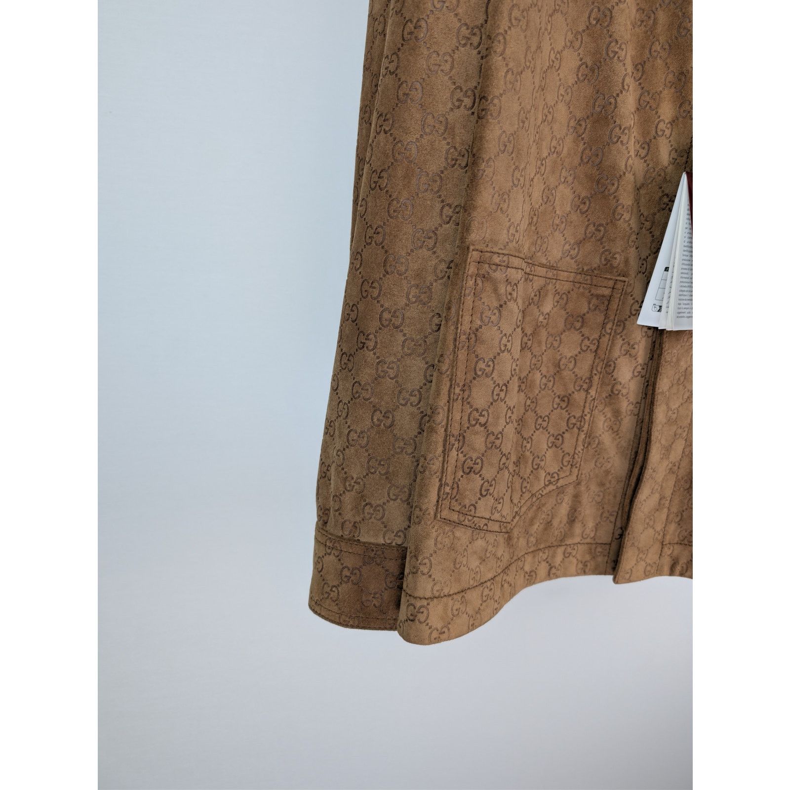Gucci o1rshd1 Embossed GG Suede Jacket in Camel / Beige Size US M / EU 48-50 / 2 - 6 Thumbnail