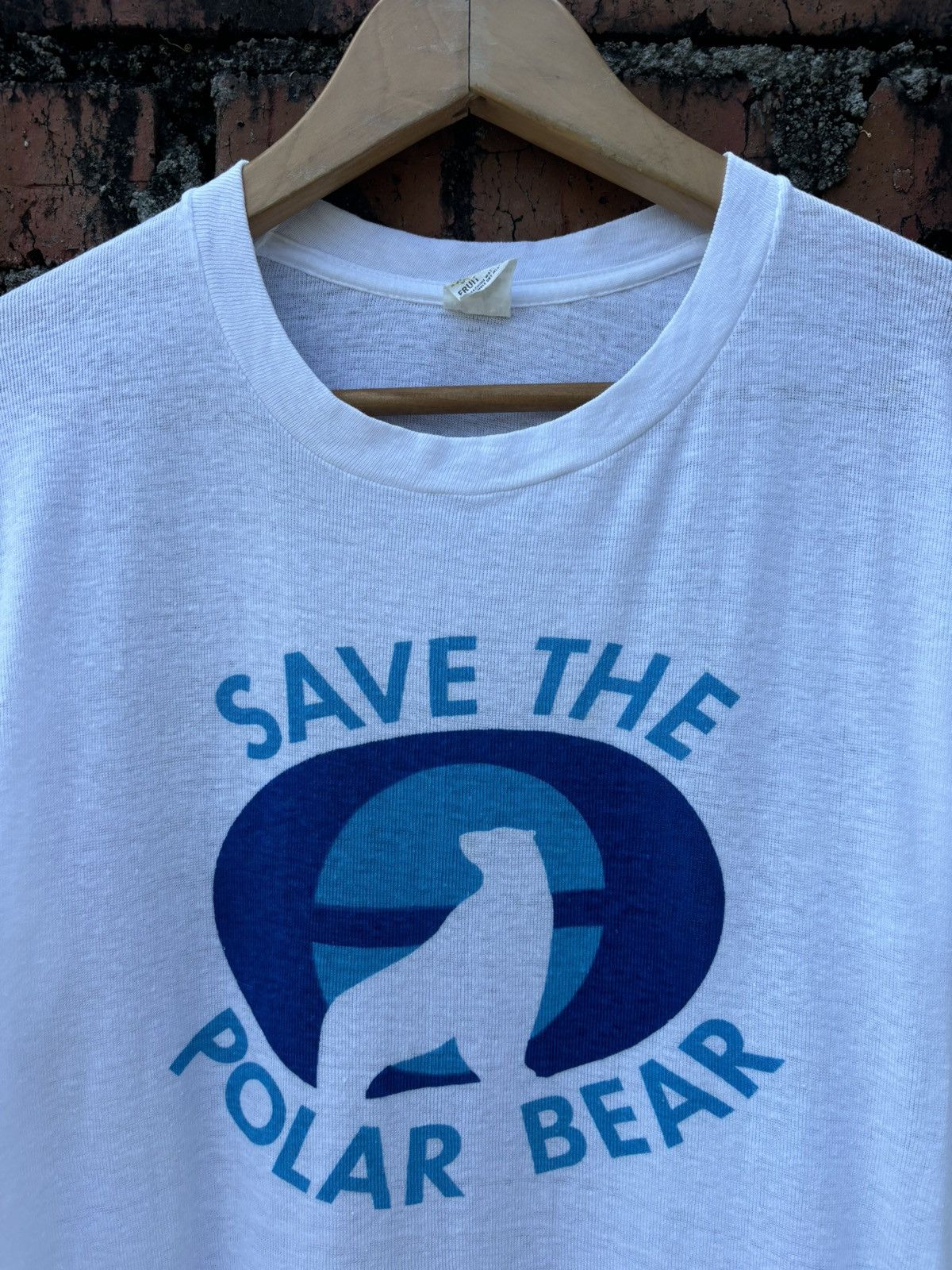 Vintage Vintage 70s SAVE THE POLAR BEAR Size US L / EU 52-54 / 3 - 4 Thumbnail