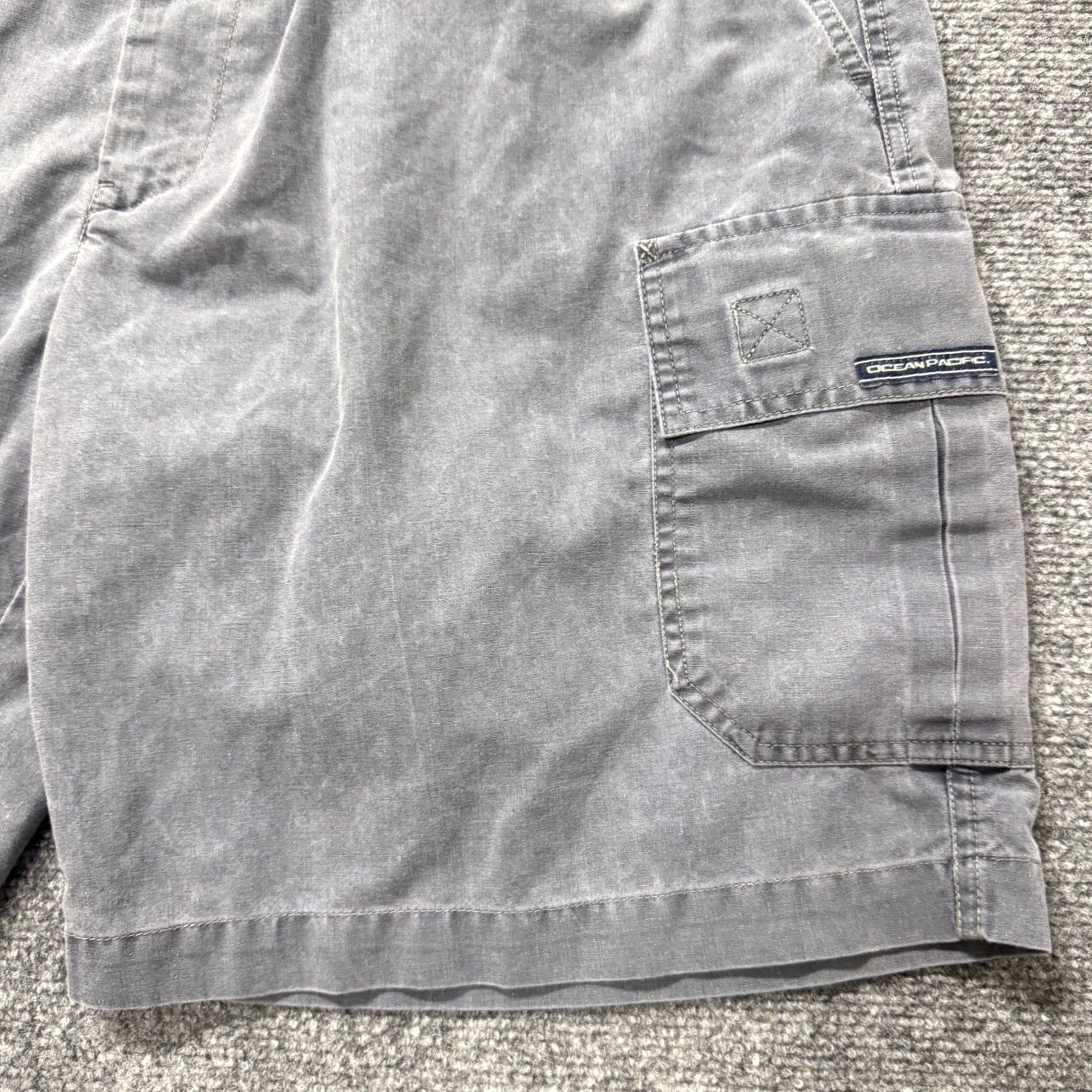 Ocean Pacific Ocean Pacific Cargo Shorts Men 36 Cotton Blend 6 Pocket Outdoor Gray Y2K Cargo Shorts Men 36 Gray Size US 36 / EU 52 - 6 Thumbnail