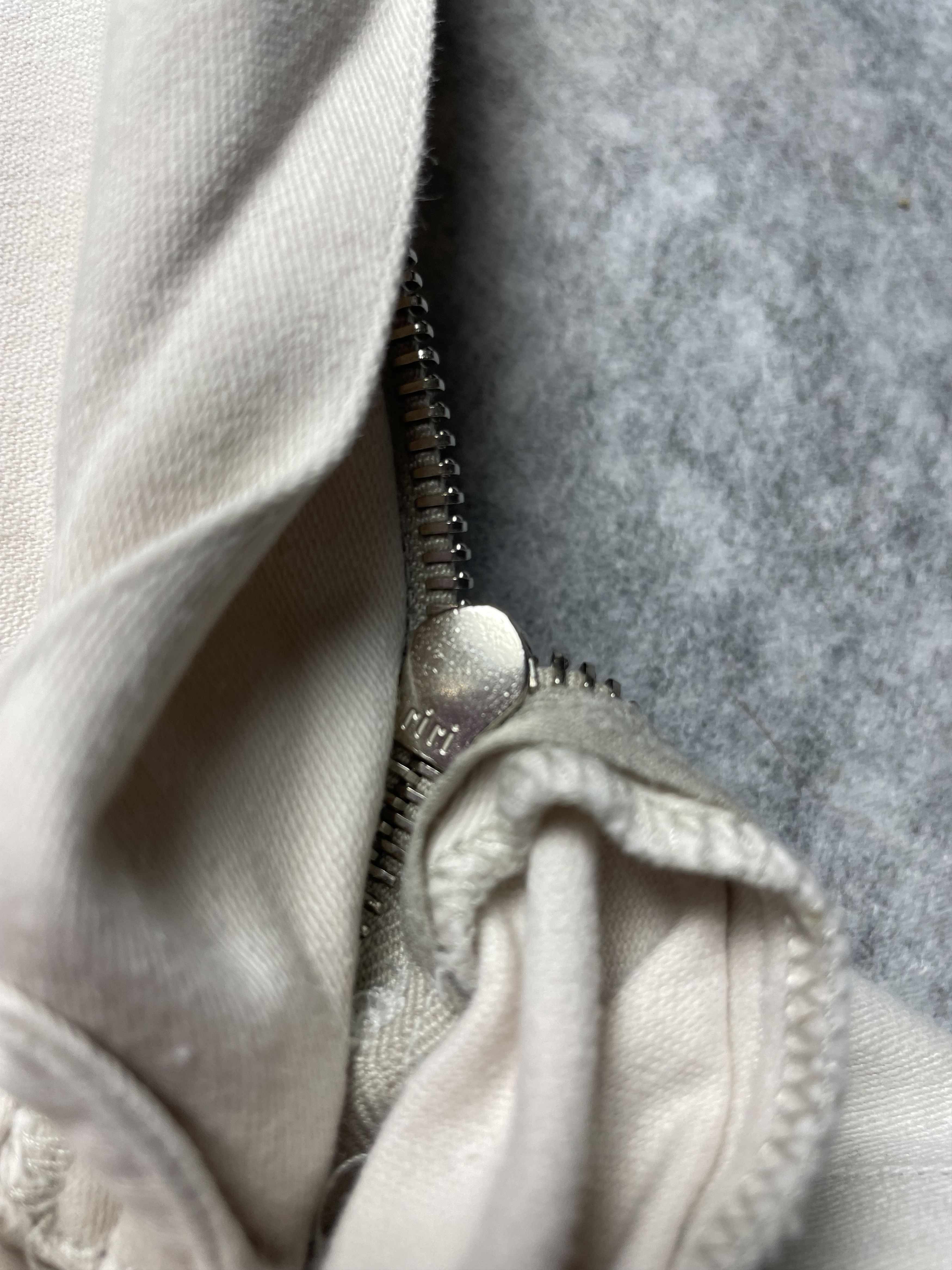 Katharine Hamnett London Katharine Hamnett London Ivory Cotton Skirt Vintage Size 28" / US 6 / IT 42 - 9 Thumbnail