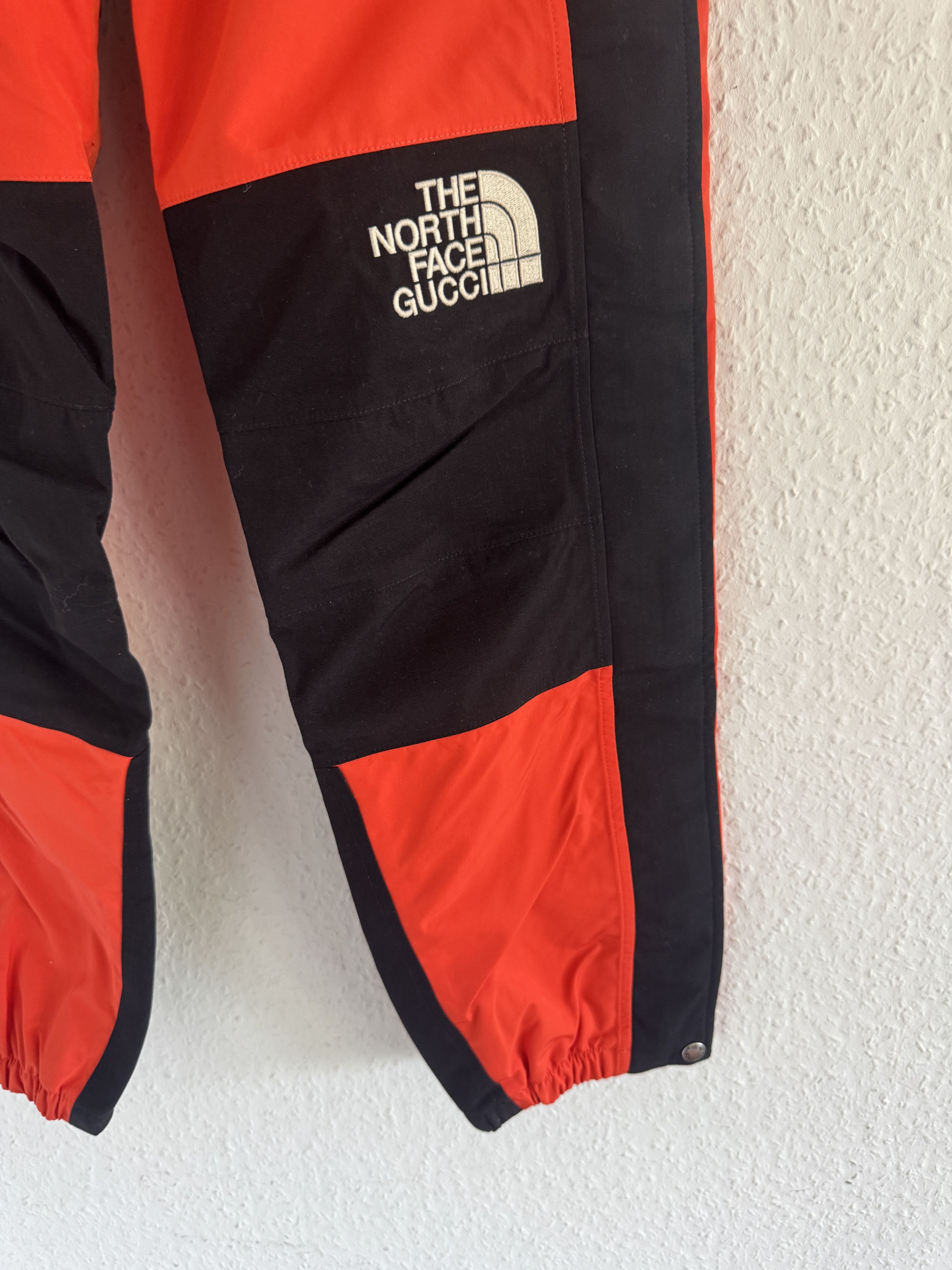 Gucci × The North Face Nylon Track Pants Orange/Black Size US 27 - 3 Thumbnail