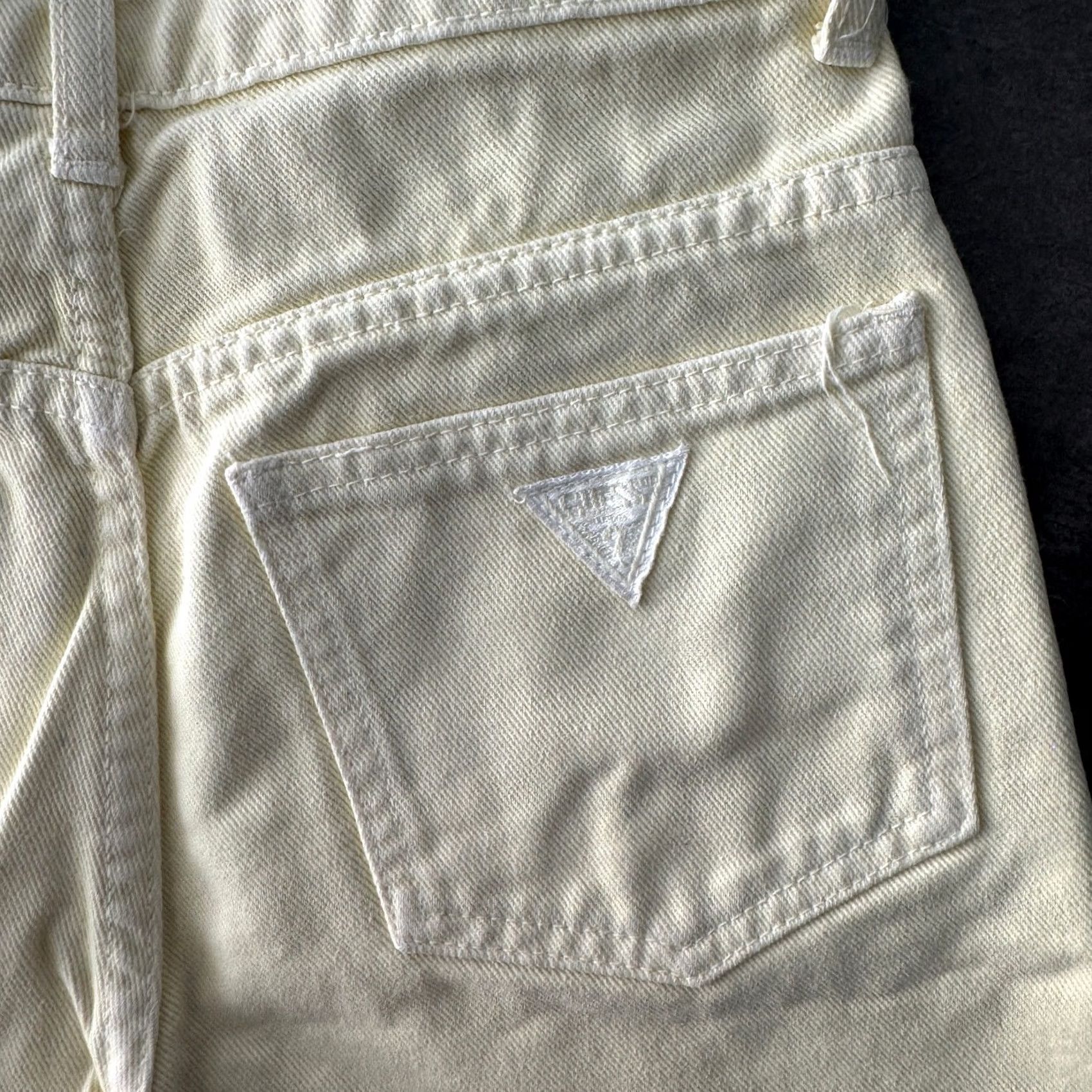 Guess VINTAGE Guess USA High Waisted Pale Yellow Mini Shorts 26 Women Short Cut-Off 90s Y2K Pink? Size 26" / US 2 / IT 38 - 3 Thumbnail
