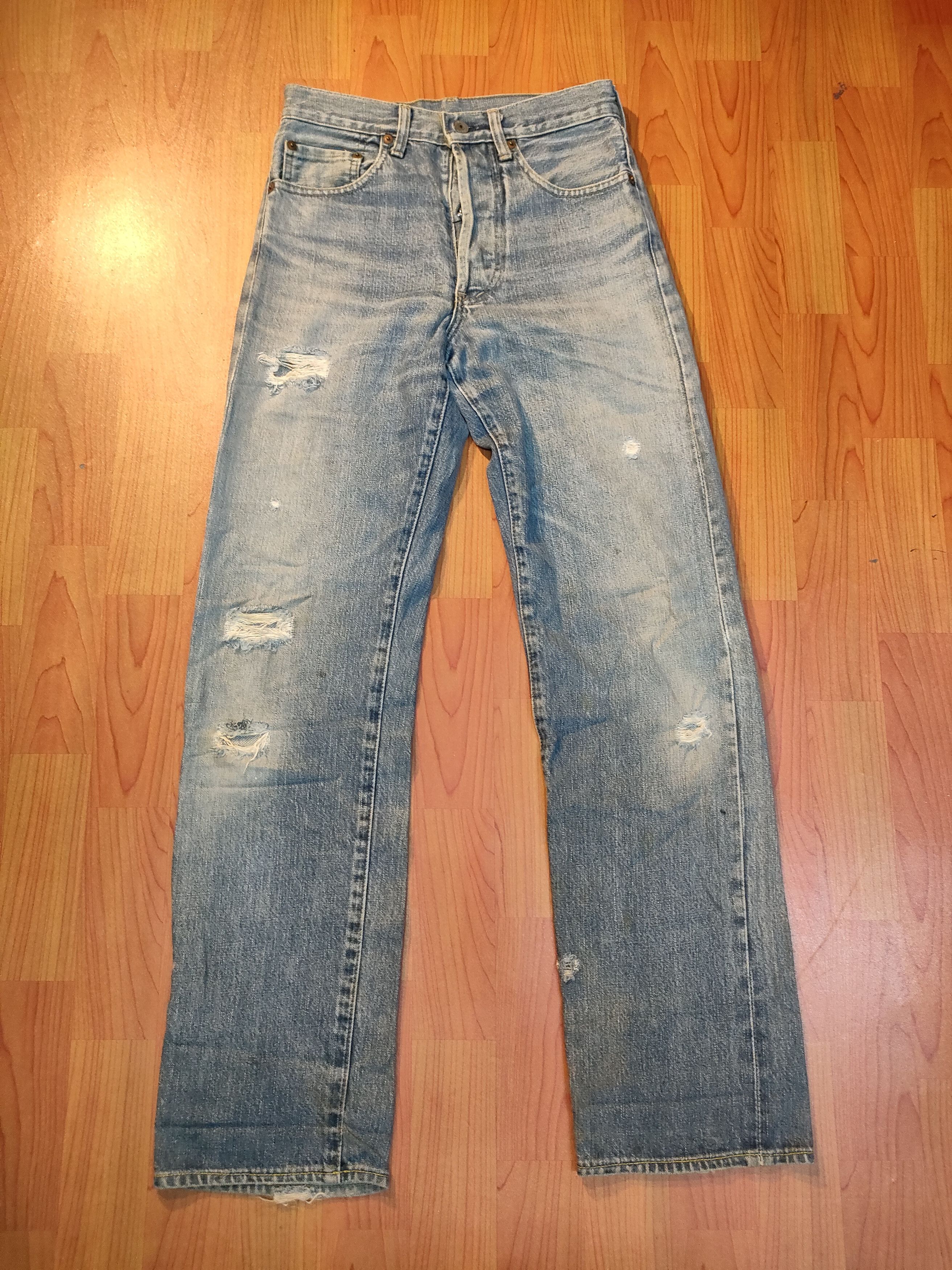 Levi's Vintage Clothing × Vintage Vintage Distressed Levi's 503B Selvedge Jeans Size US 28 / EU 44 - 1 Thumbnail