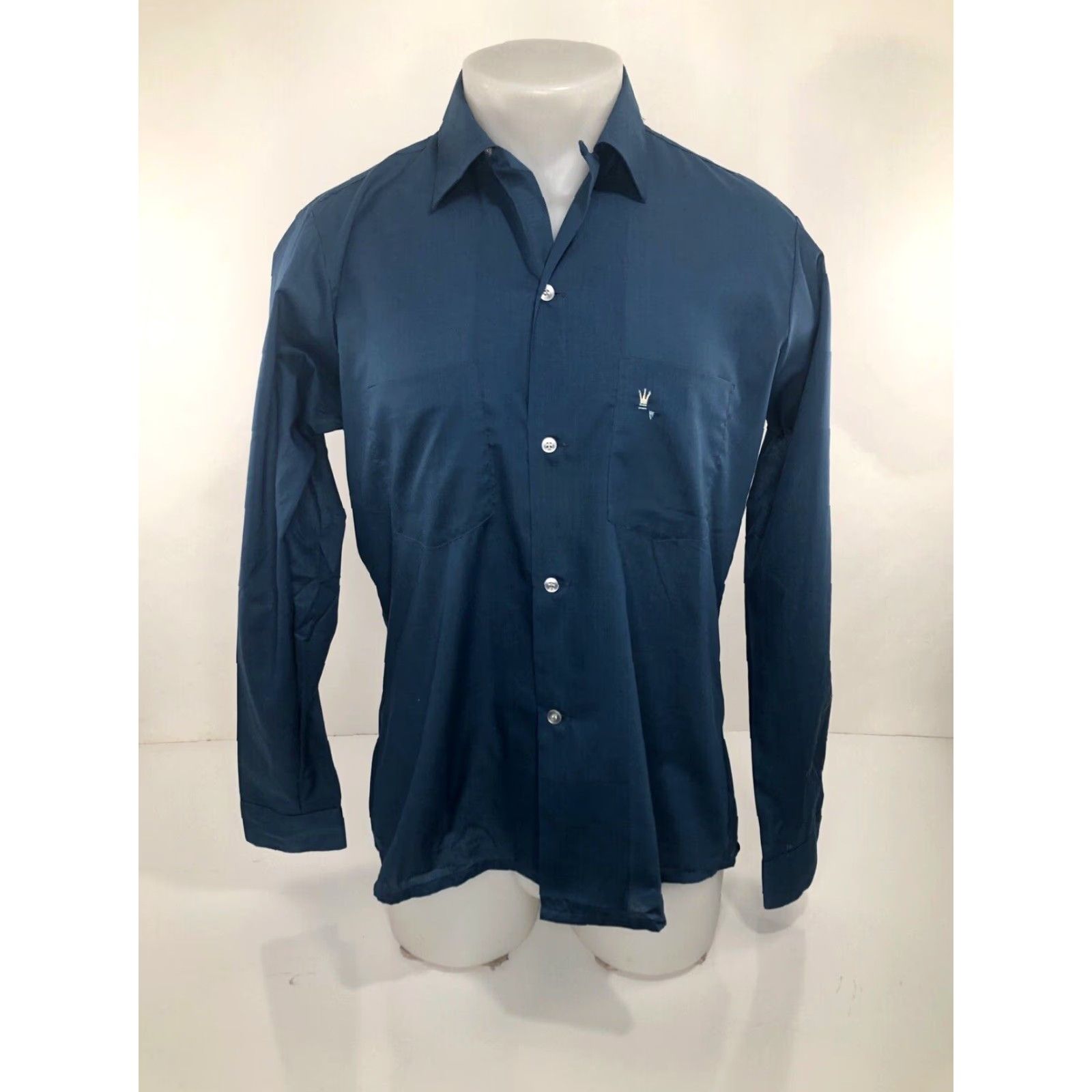 Arrow ARROW Shirt 15.5/15.5 Blue Embroidered CROWN Sanforized Decton Loop Collar Men Long Sleeve Button-Up Vintage Size US L / EU 52-54 / 3 - 2 Thumbnail