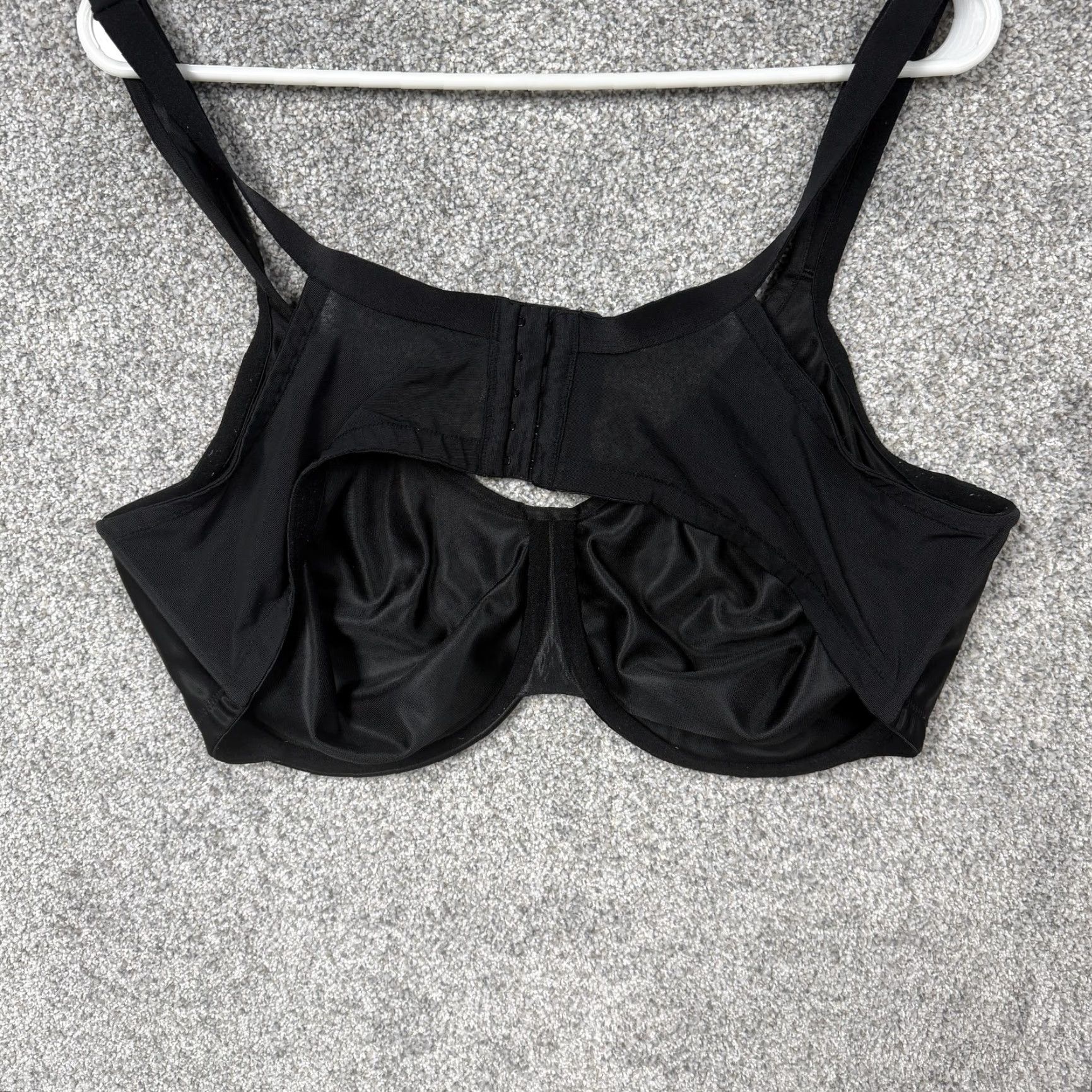 Vintage Cacique Bra 46D Black Minimizer Full Coverage Underwire Wide Straps Minimalist Shirt Womens 46D Black Size ONE SIZE - 6 Thumbnail