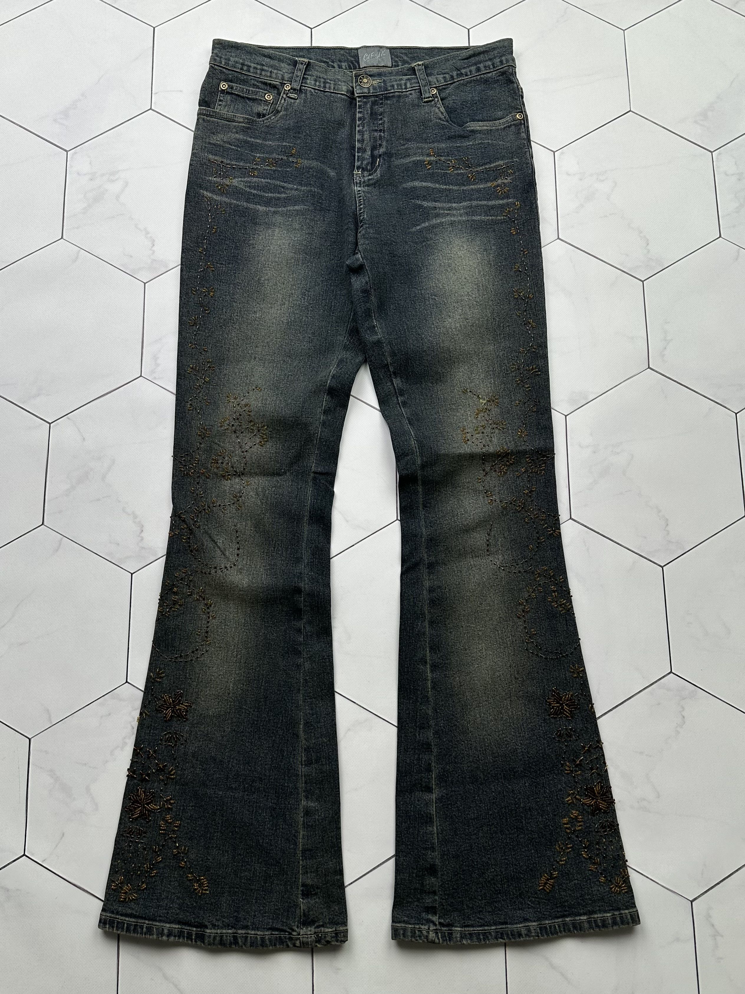 Japanese Brand × Vintage Vintage Faded Flare Jeans Size 27" / US 4 / IT 40 - 1 Thumbnail