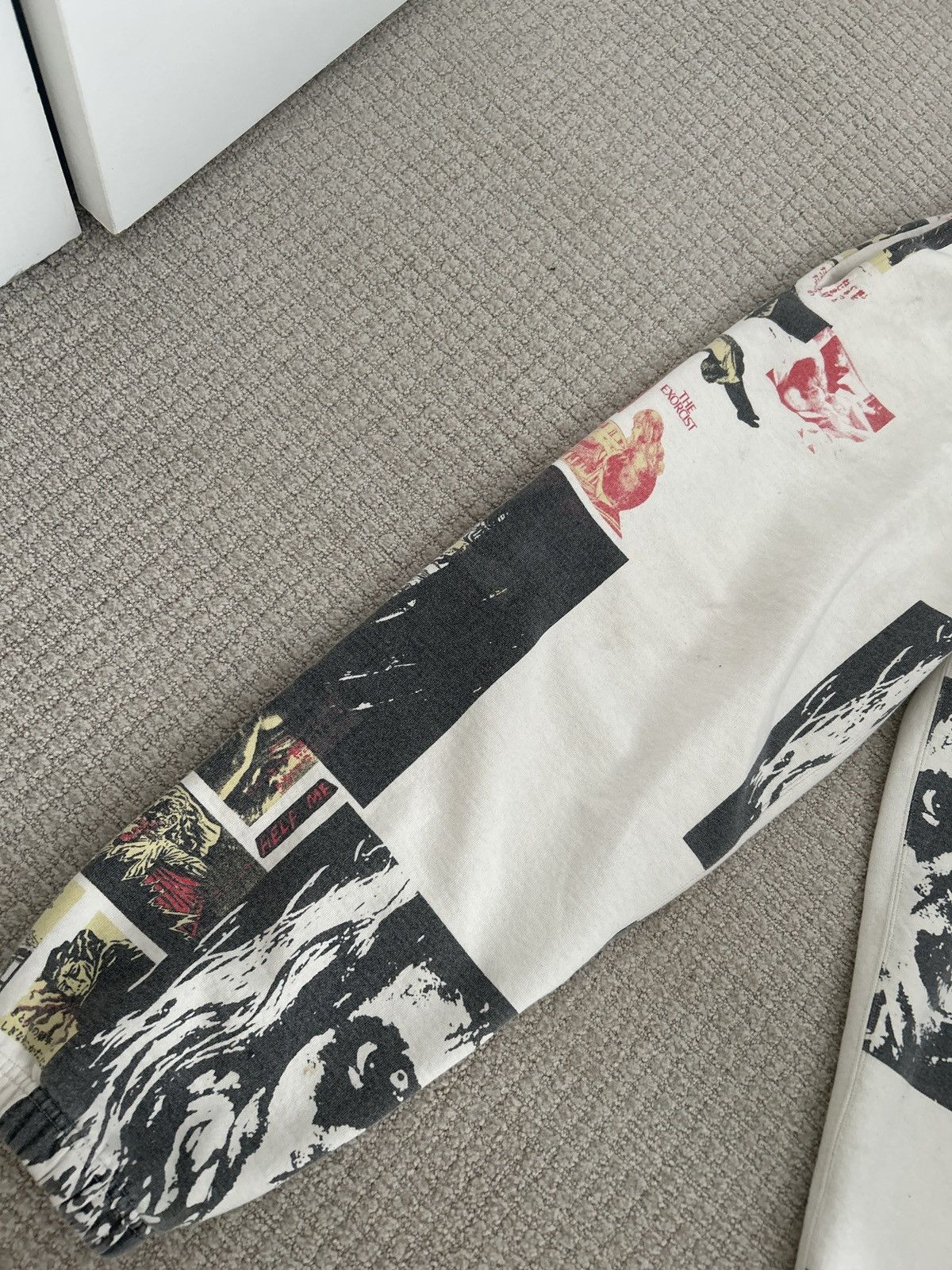 Supreme Supreme “The Exorcist” Sweatpants Natural Size US 28 / EU 44 - 4 Thumbnail