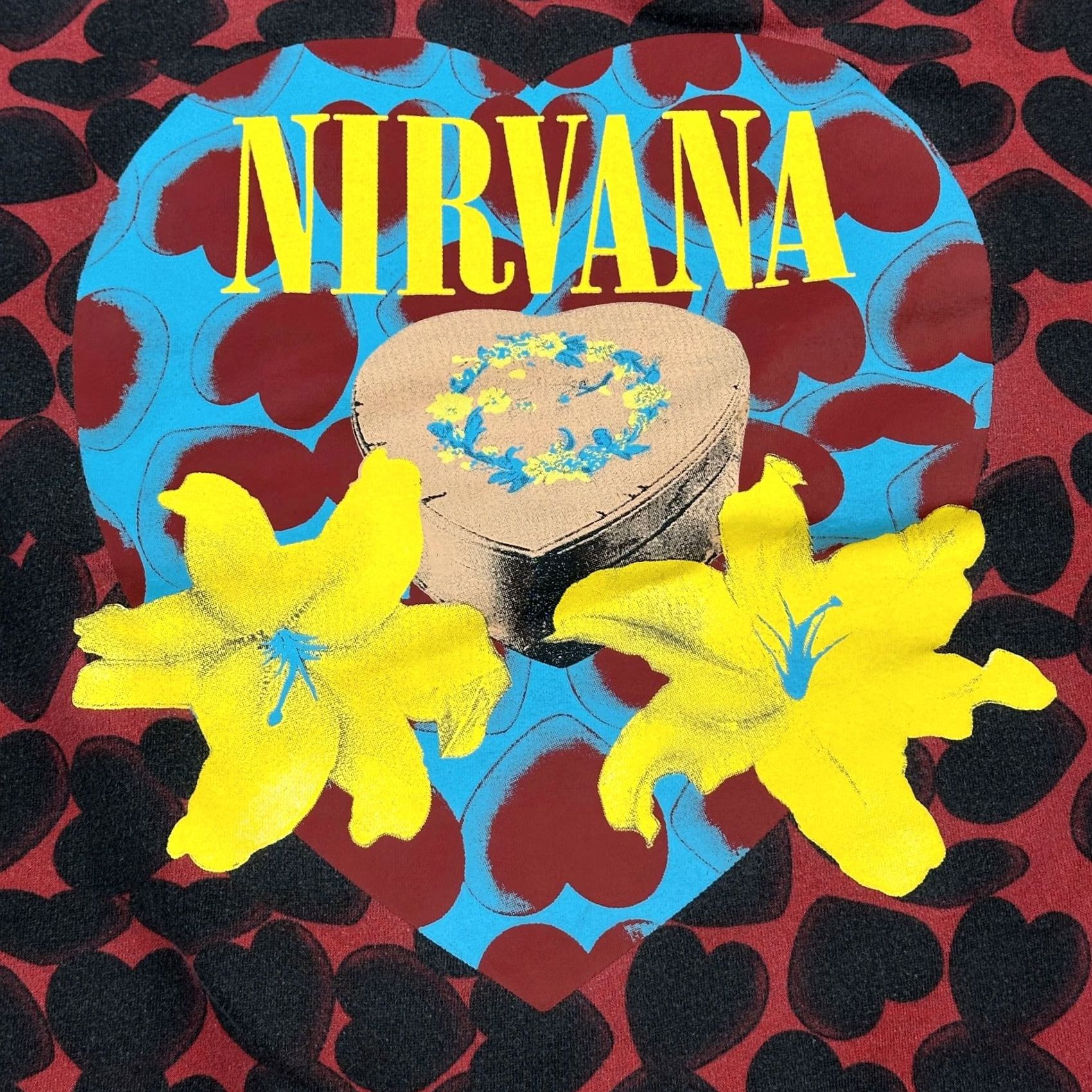 Gloverall Nirvana Sweatshirt Women's XL Heart Shaped Box Oversized All Over Print Pullover Size XL / US 12-14 / IT 48-50 - 4 Thumbnail