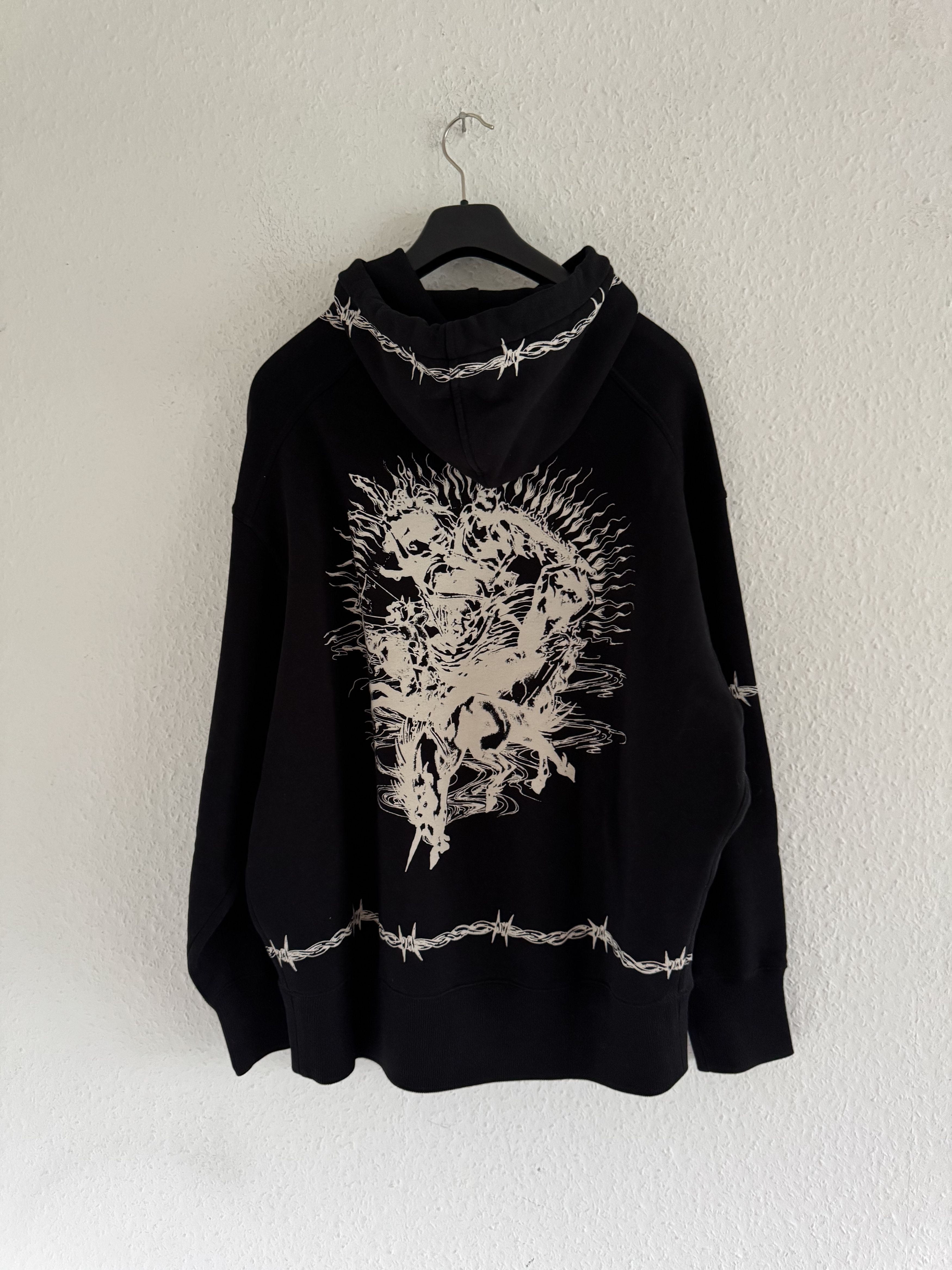 Givenchy Black Barbed Wire Eagle Oversized Hoodie Size US S / EU 44-46 / 1 - 11 Thumbnail