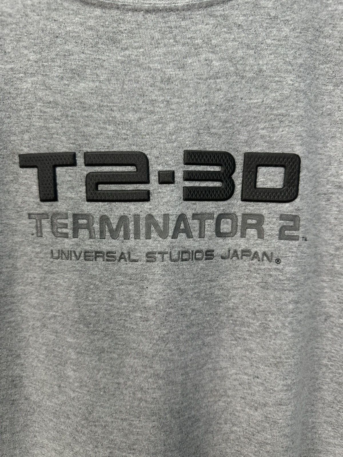 Universal Studios Vintage Terminator 2 Universal Studios Movie Tshirt A932 Size US L / EU 52-54 / 3 - 3 Thumbnail