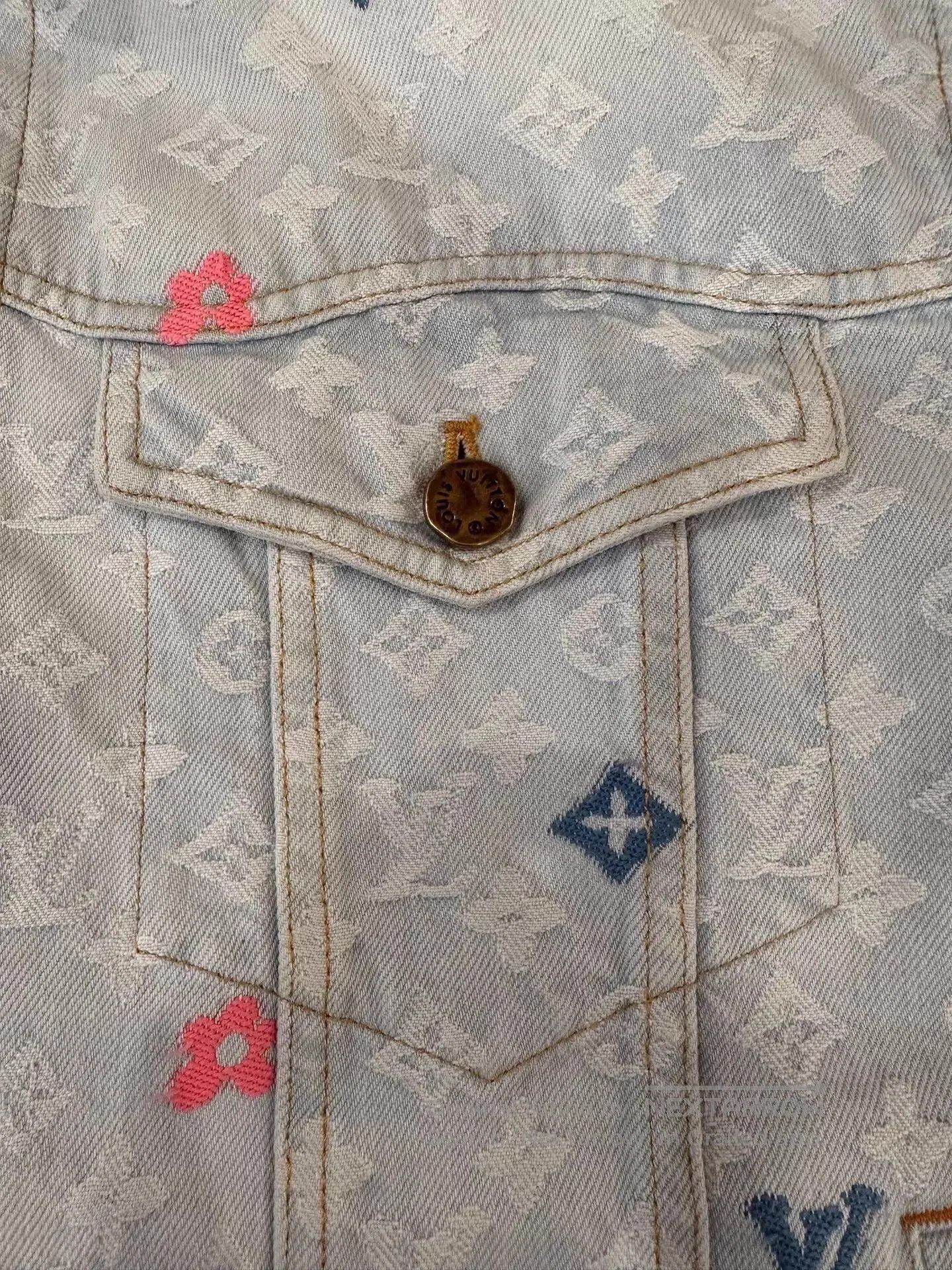 Louis Vuitton Blue Denim Jacket with Embroidered Patterns - L. Size US L / EU 52-54 / 3 - 5 Thumbnail