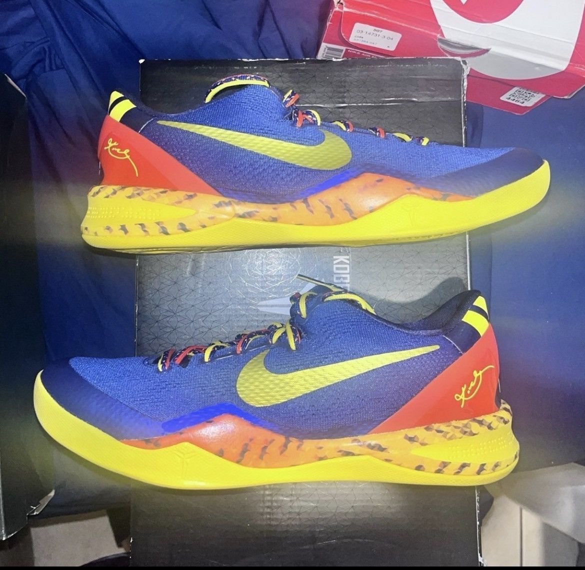 Nike Nike Kobe 8 Barcelona Tiger Sz 9.5 LIKE NEW Mens Sneakers Size US 9.5 / EU 42-43 - 1 Thumbnail