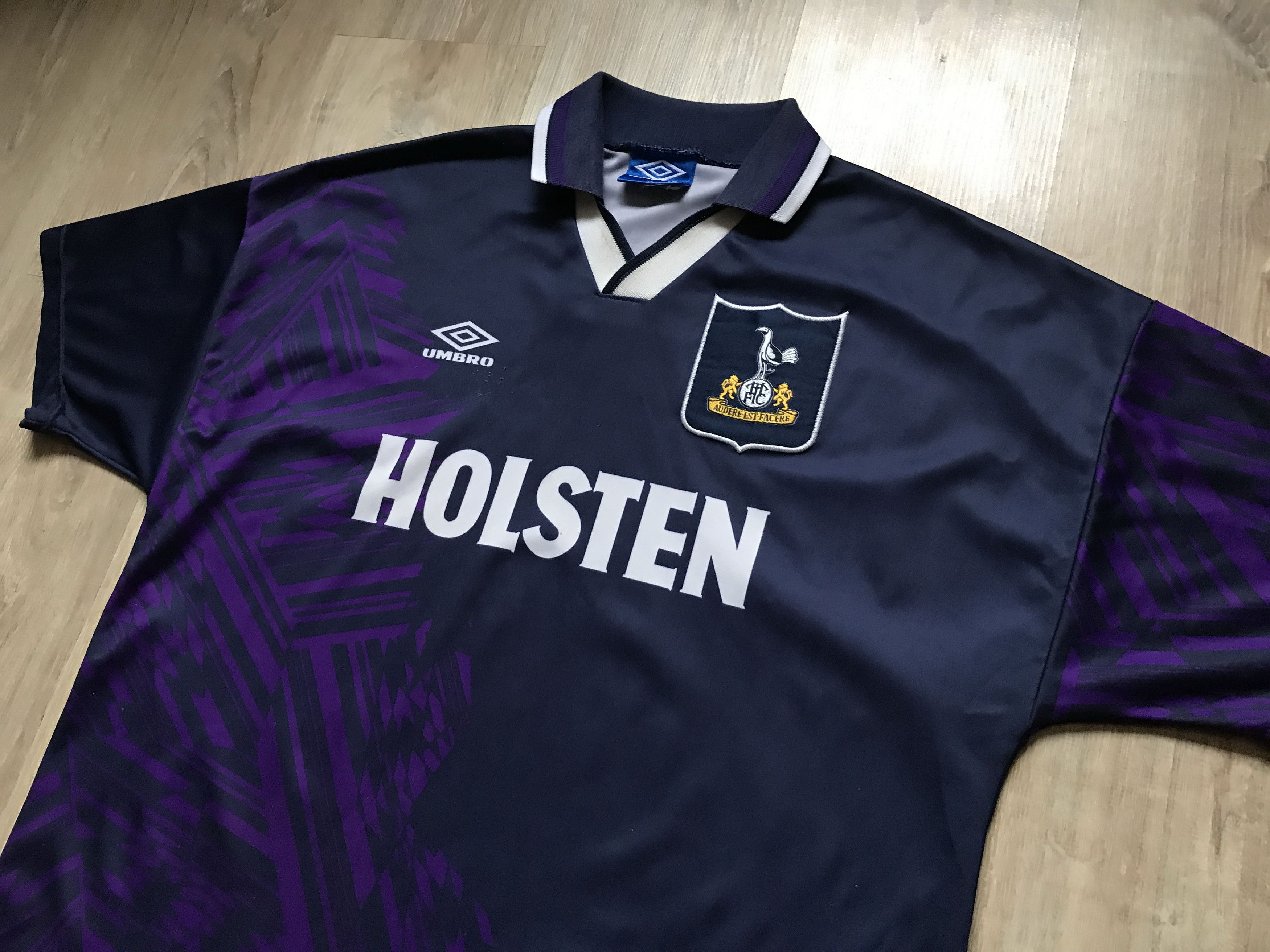 Umbro Vintage Umbro Tottenham Away Shirt 1994-1995 Size US XL / EU 56 / 4 - 4 Thumbnail