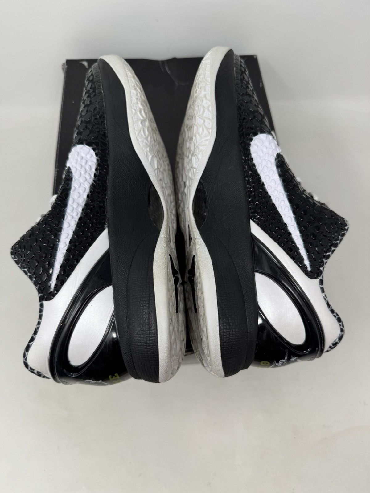 Nike Nike Zoom Kobe 6 Protro Mambacita Sweet Sixteen Size US 7.5 / EU 40-41 - 7 Thumbnail