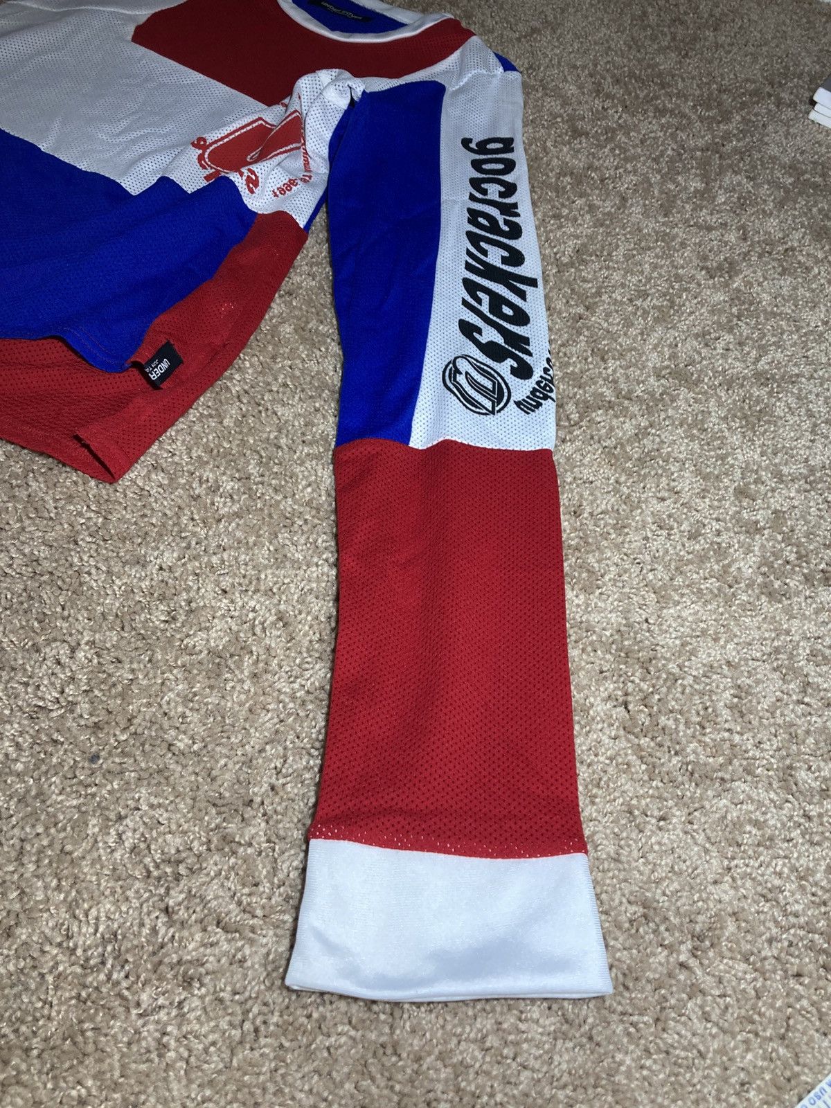 Jun Takahashi AW96 Undercover Go Crackers! Mesh BMX Jersey 1996 90s Hockey Size US S / EU 44-46 / 1 - 6 Thumbnail