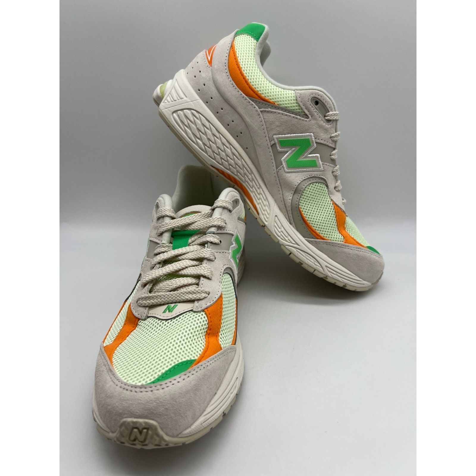 New Balance 2002R Linen Green Apple U2002RZD M10/W11.5 New New Balance 2002R Linen Green Apple U2002RZD M10/W11.5 New main image 2