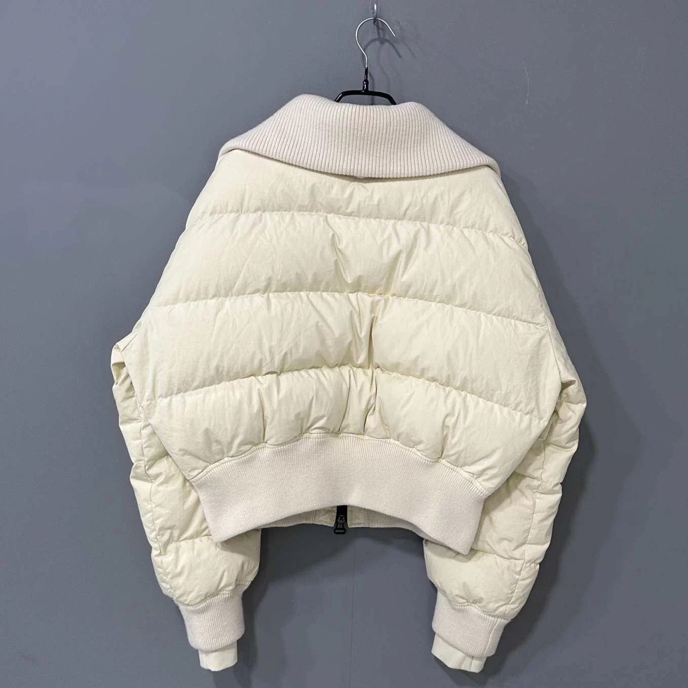 Louis Vuitton LV Women's Down Jacket 36 Size XS / US 0-2 / IT 36-38 - 3 Thumbnail