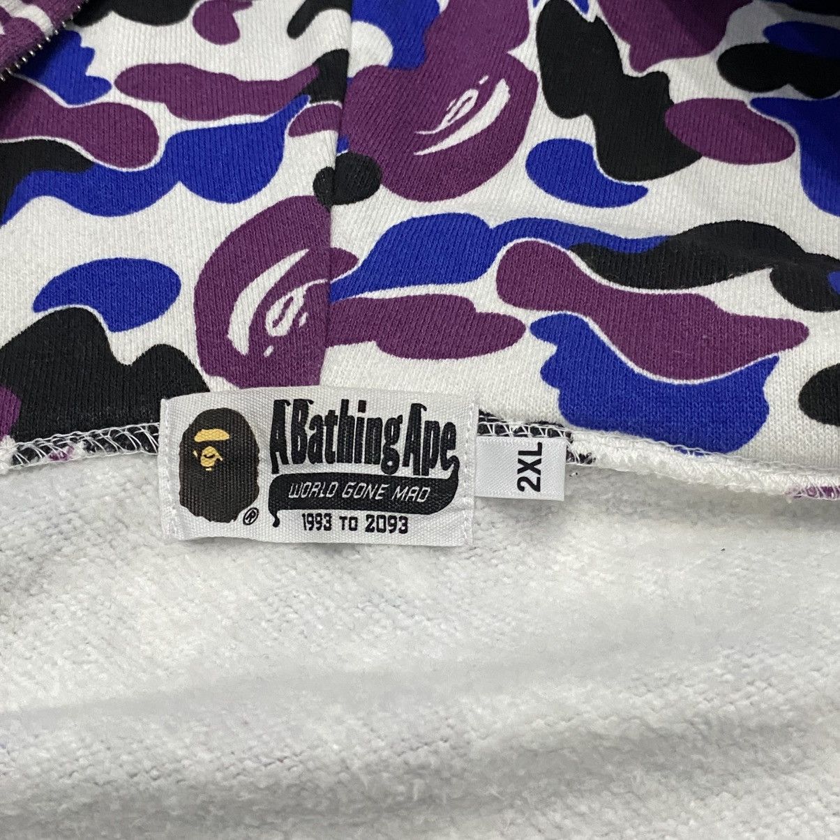 Bape Bape Shark Hong Kong Limited Store Sleeveless Hoodie Size US XXL / EU 58 / 5 - 2 Thumbnail