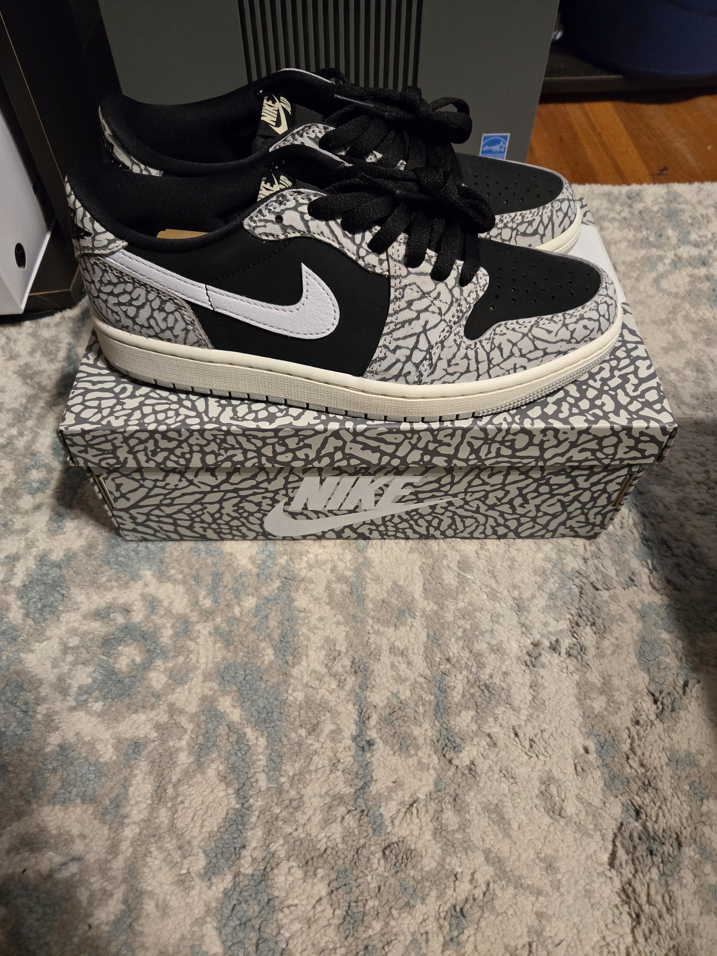 Nike Air Jordan 1 Retro Low OG Black Cement Size US 7.5 / EU 40-41 - 2 Thumbnail