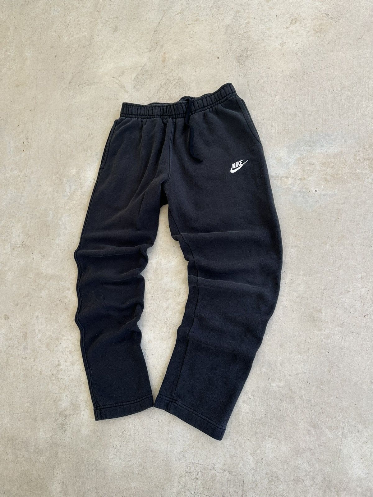 Nike Vintage Nike Sweatpants Size US 30 / EU 46 - 2 Thumbnail