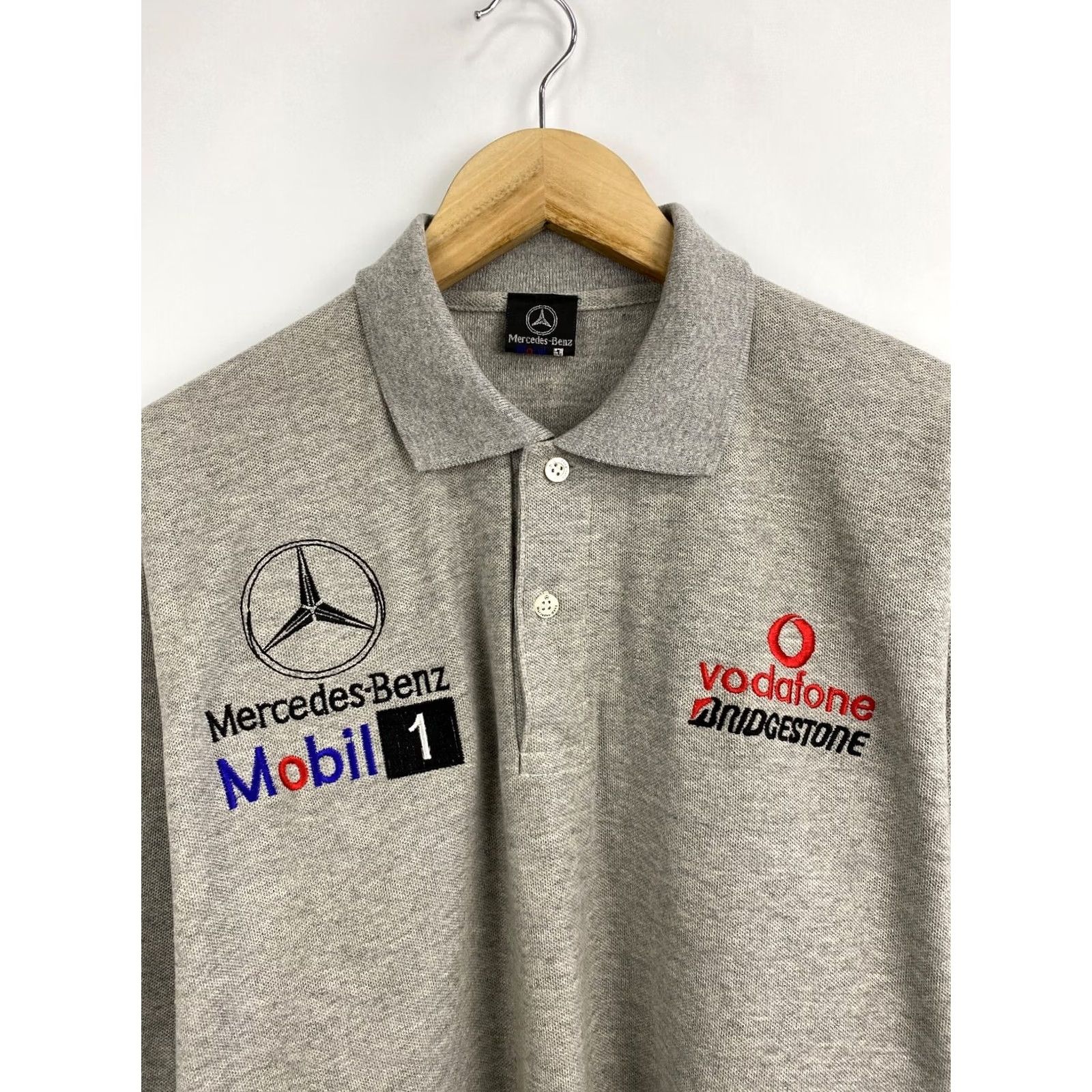 Mercedes-Benz VINTAGE Mercedes-Benz Mobil 1 West Racing Vodafone Rare polo XL gray Men Polo XL gray 90s Mercedes-Benz Mobil 1 Racing Polo 90s Mens Size US XL / EU 56 / 4 - 4 Thumbnail