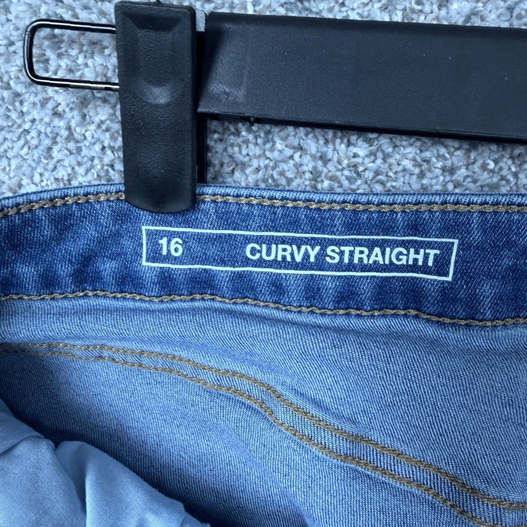 Vintage Sonoma Curvy Straight Jeans Womens Size 16 35x29 Blue Distressed Mid Wash Denim Size 38" / US 16 / IT 52 - 7 Thumbnail