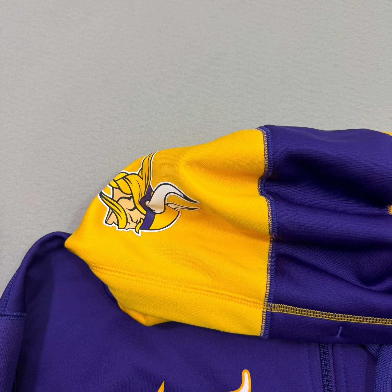 Nike Nike Minnesota Vikings Full Zip Hoodie 2XL Purple Yellow Size US XXL / EU 58 / 5 - 4 Thumbnail