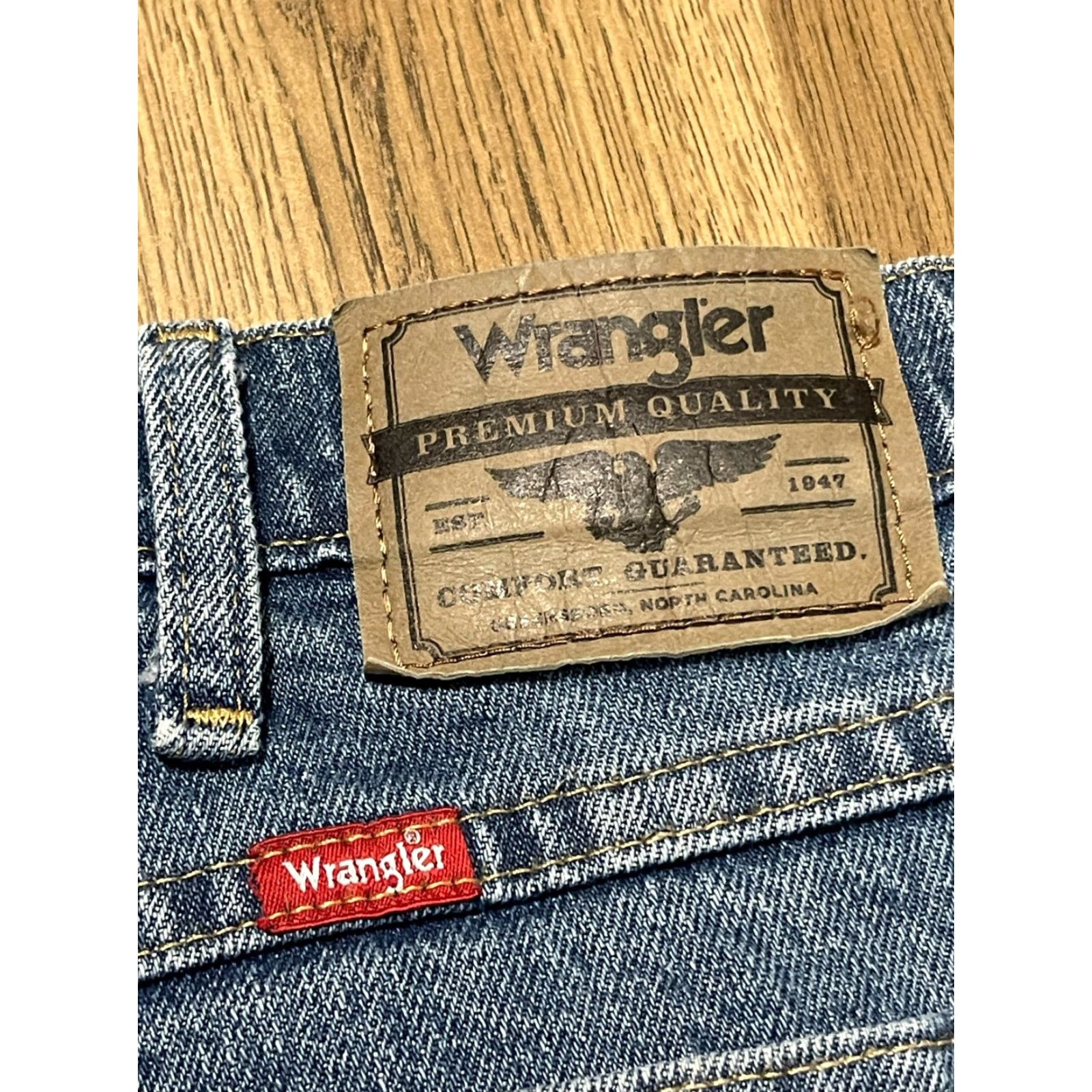 Wrangler **Men's Size 38 Wrangler Jeans, Blue Denim, Premium Quality** User: **Blue Wrangler Jeans, Men's Size 38, Premium Quality** Size US 38 / EU 54 - 3 Thumbnail