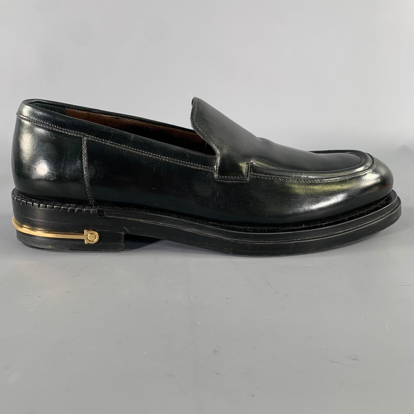Salvatore Ferragamo SALVATORE FERRAGAMO Size 8 Black Leather Yacht Loafers Size US 8 / EU 41 - 2 Thumbnail