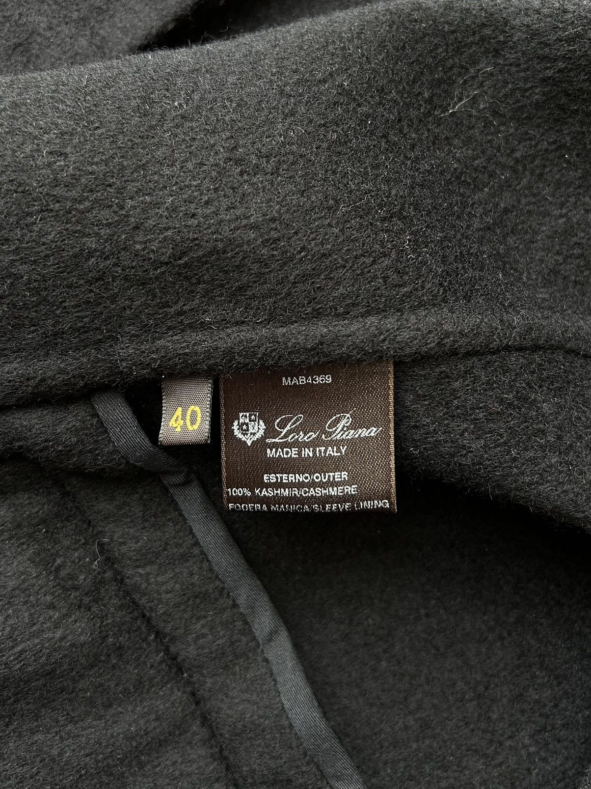 Loro Piana Loro Piana Black Cashmere Coat Size S / US 4 / IT 40 - 8 Thumbnail