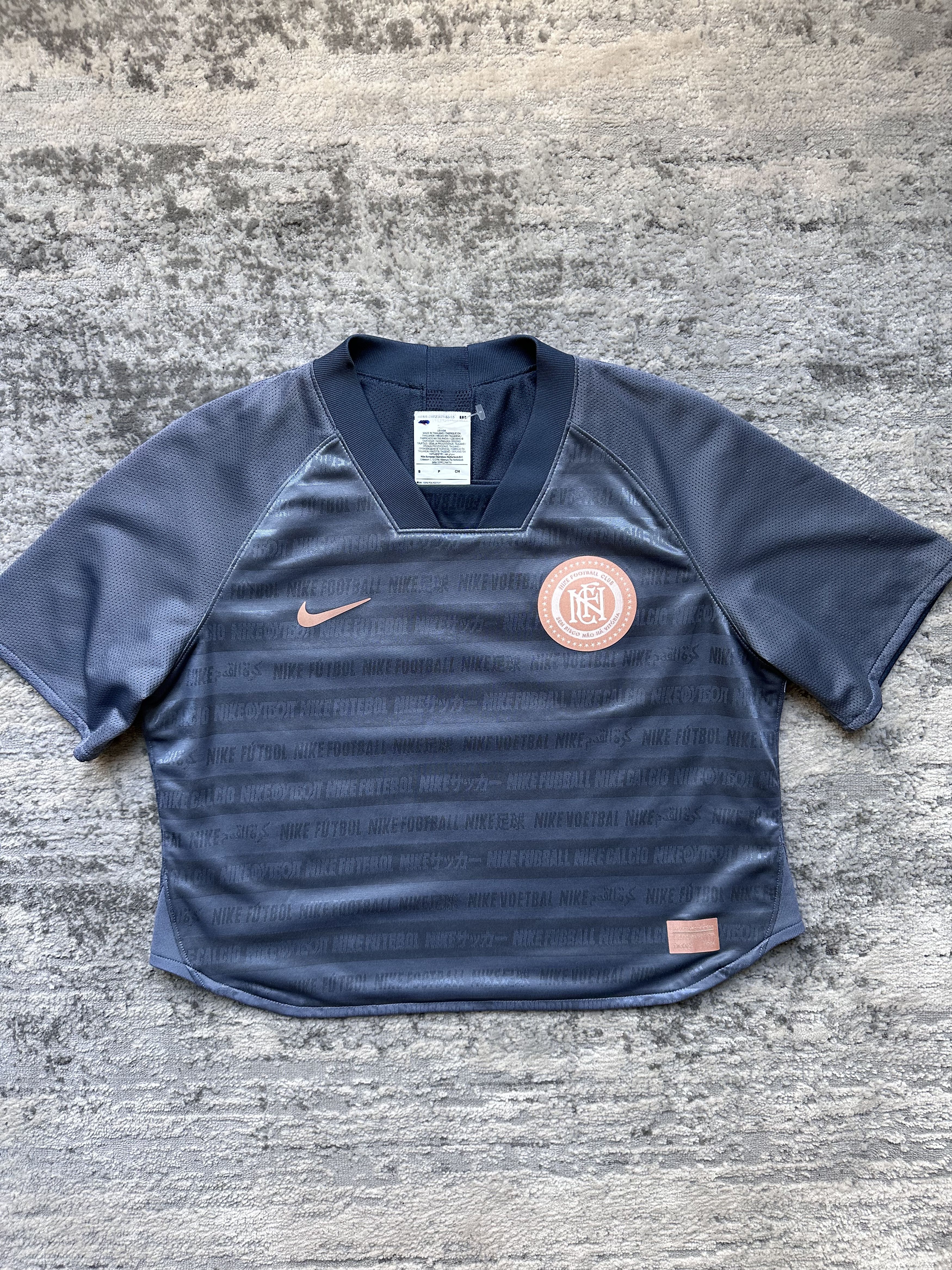Nike Nike soccer jersey Size S / US 4 / IT 40 - 1 Thumbnail
