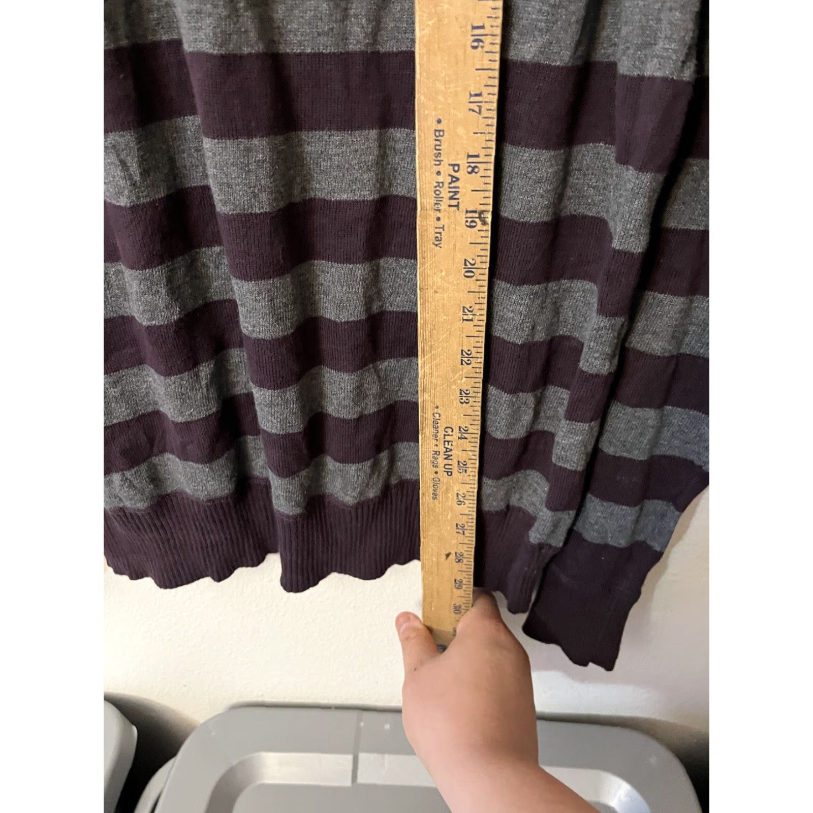 Nautica Nautica Jeans Co. Men's Striped Maroon gray Long Sleeve Pullover Sweater Size L Size US L / EU 52-54 / 3 - 4 Thumbnail