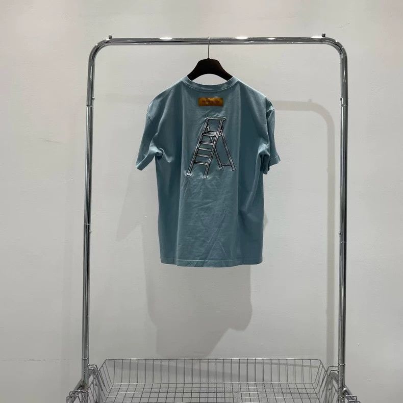 Louis Vuitton Louis Vuitton 23 Tool Short Sleeves Size US M / EU 48-50 / 2 - 2 Thumbnail