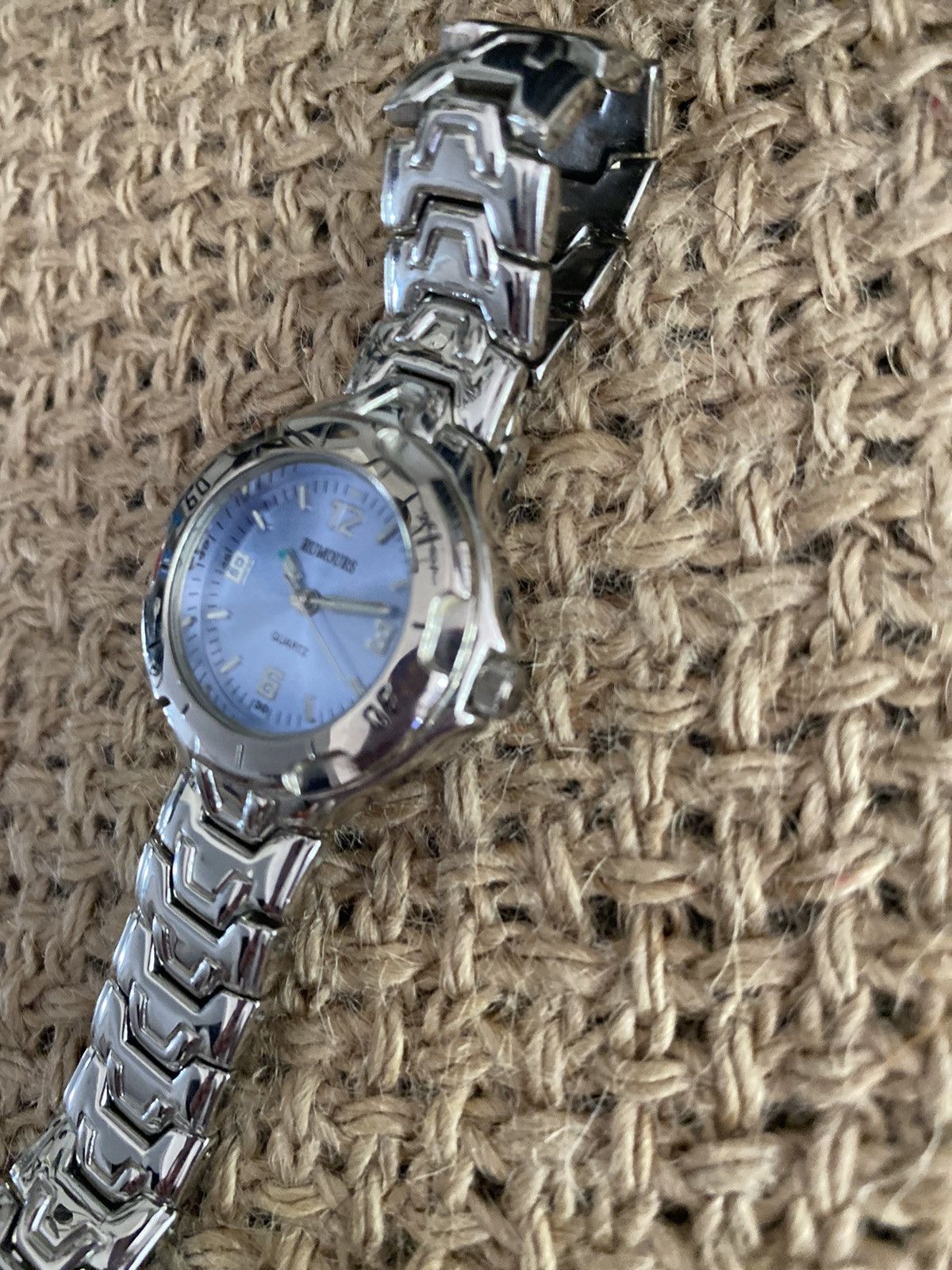 Other VINTAGE QUARTZ MOVT WOMANS STAINLESS STEEL WATCH Size ONE SIZE - 8 Thumbnail