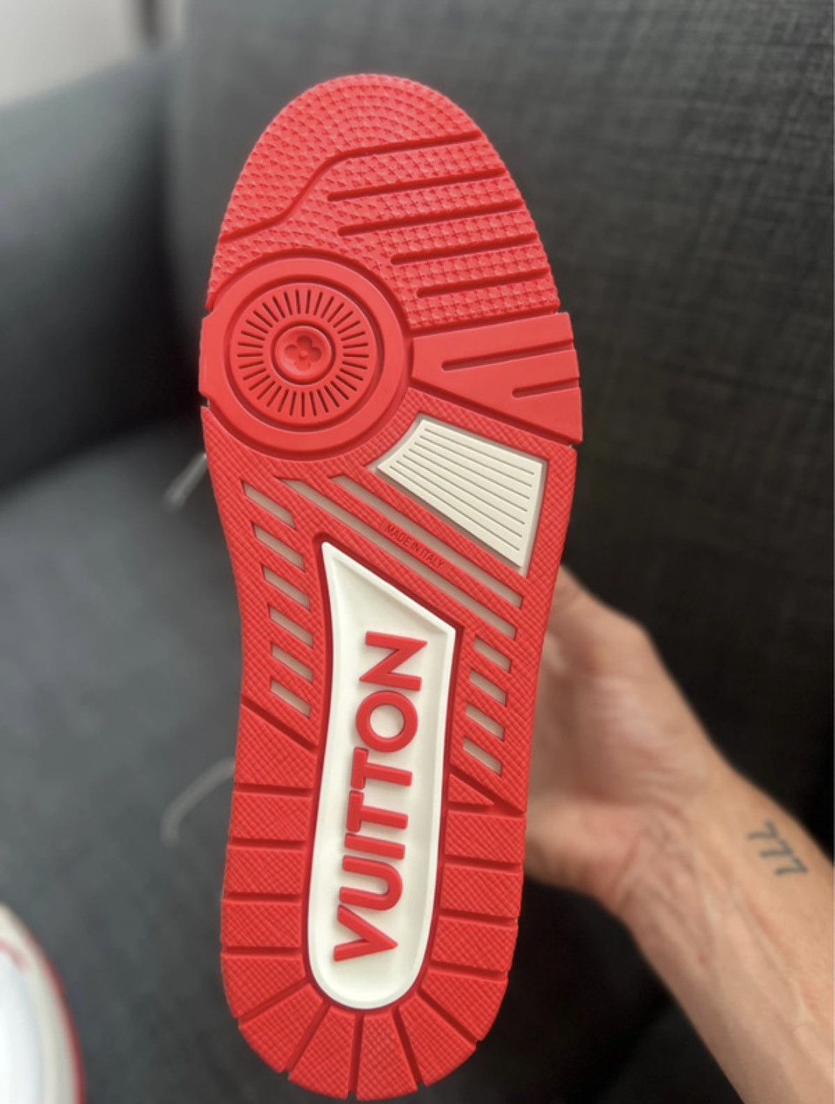 Louis Vuitton Louis Vuitton Trainer Upcycling edition 2023 - 155 copies Size US 9 / EU 42 - 7 Thumbnail