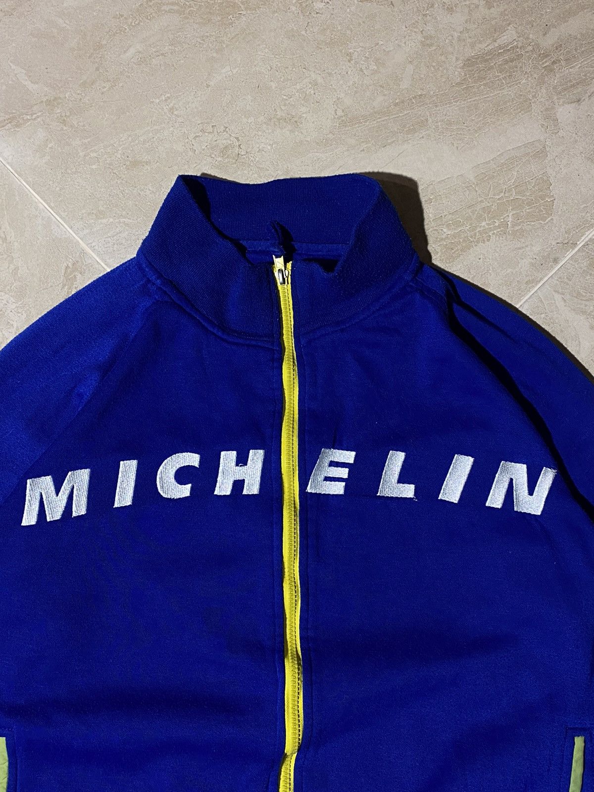 Vintage Vintage MICHELIN hype y2k racing core full zip sweatshirt Size US L / EU 52-54 / 3 - 3 Thumbnail