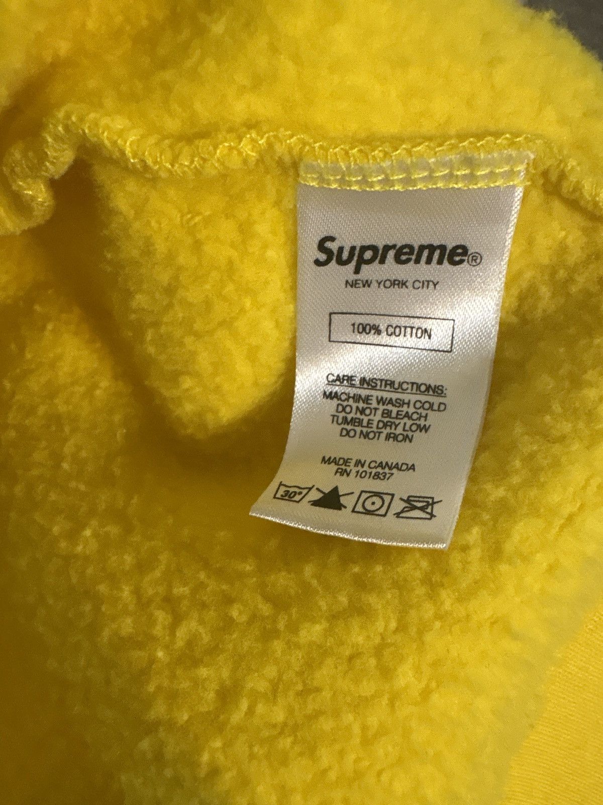 Supreme Supreme World Famous Zip Up Hooded Sweatshirt Yellow Size US L / EU 52-54 / 3 - 4 Thumbnail